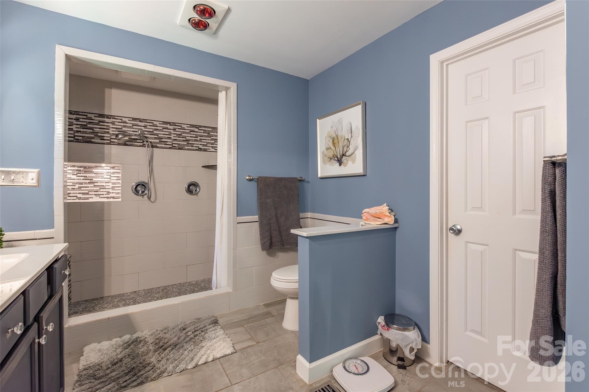 Single Family Residence at 1326 Clifflure Lane, Fort Mill, photo 19 of 41
