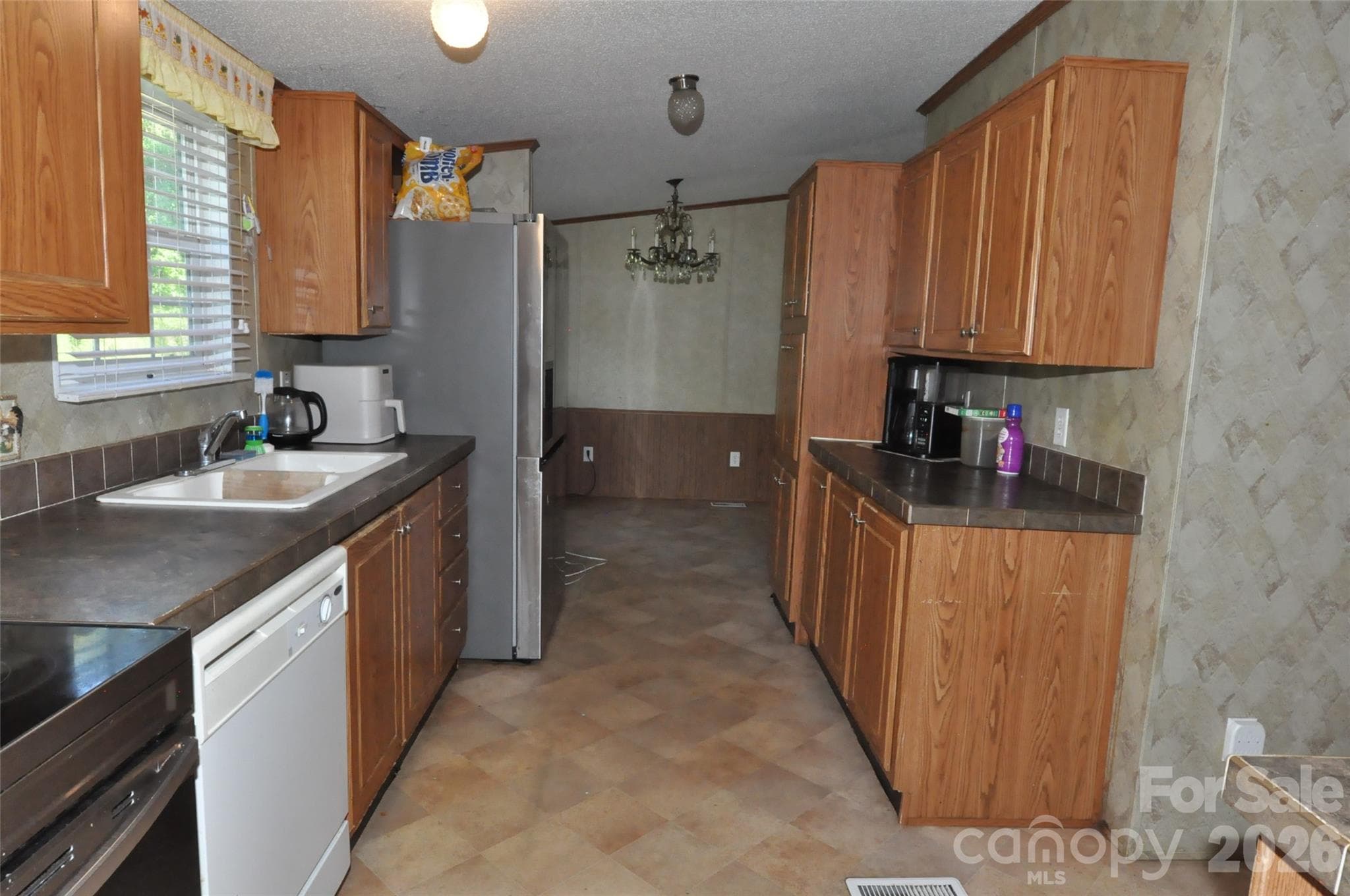 Single Family Residence at 977 Langley Drive, Chester, photo 4 of 20
