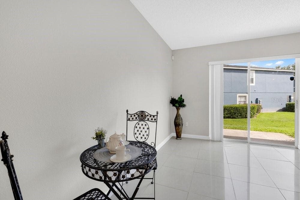 Townhouse at 12640 SOMERSET OAKS ST, ORLANDO, photo 9 of 40