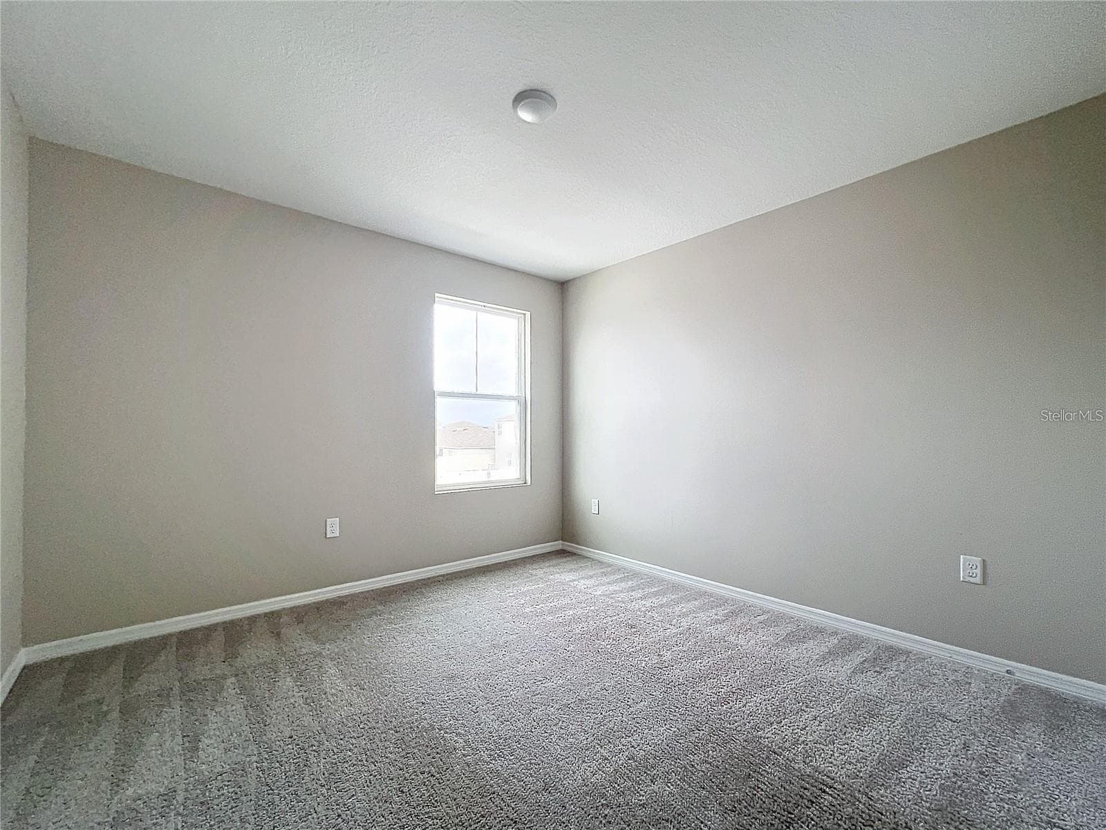 Single Family Residence at 1404 AXEL CIR, WINTER HAVEN, photo 16 of 22