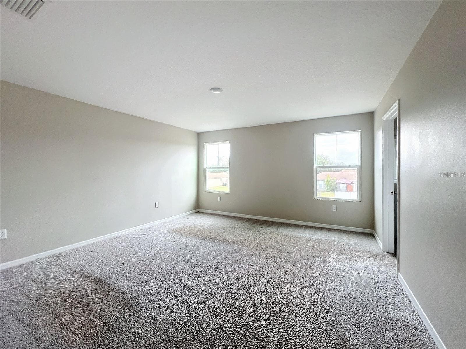 Single Family Residence at 1404 AXEL CIR, WINTER HAVEN, photo 17 of 22