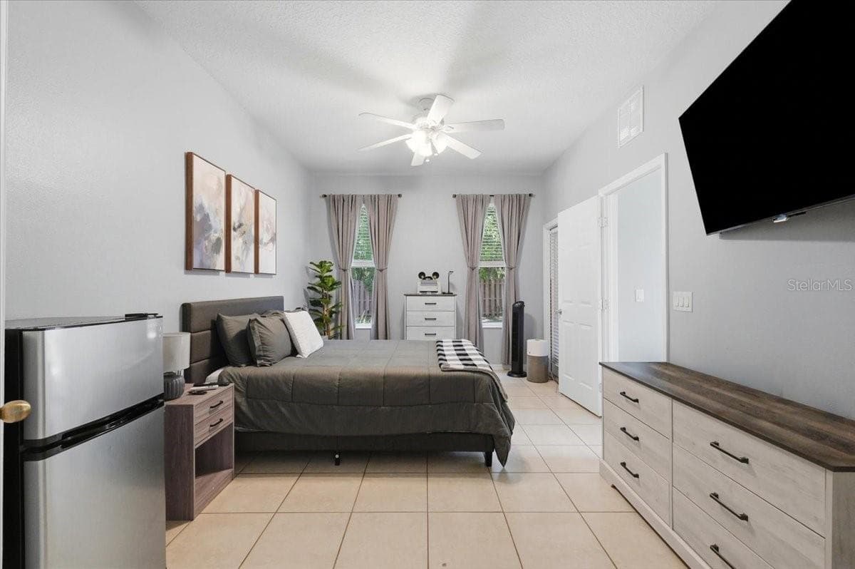 Master bedroom view from bathroom entrance - 2446 TEMPLE GROVE LN, KISSIMMEE