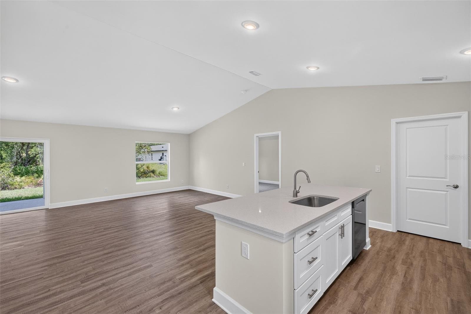 Kitchen view - 151 KIRBY ST, PORT CHARLOTTE
