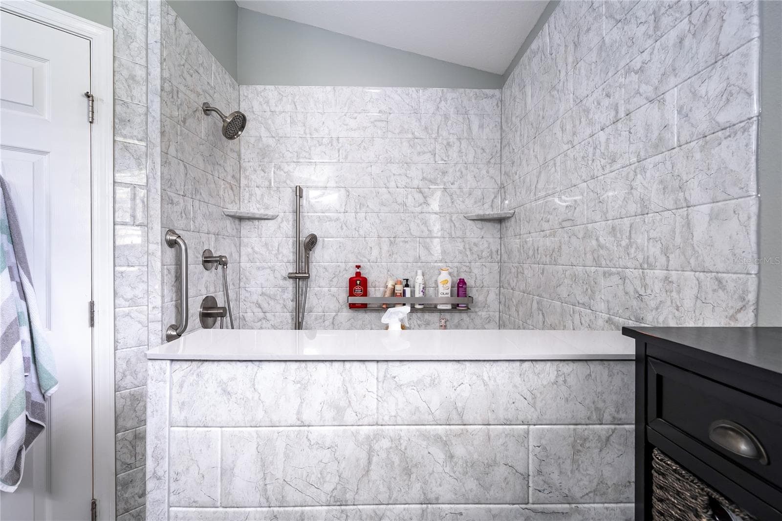 Single Family Residence at 13508 MEADOW GOLF AVE, HUDSON, photo 34 of 40