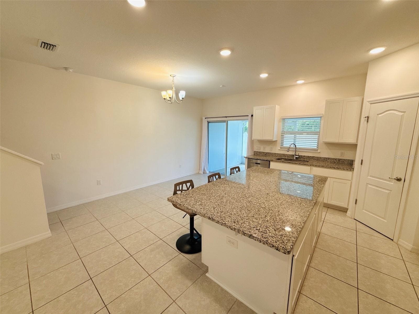 Townhouse at 12547 NW 7TH PL, NEWBERRY, photo 10 of 26