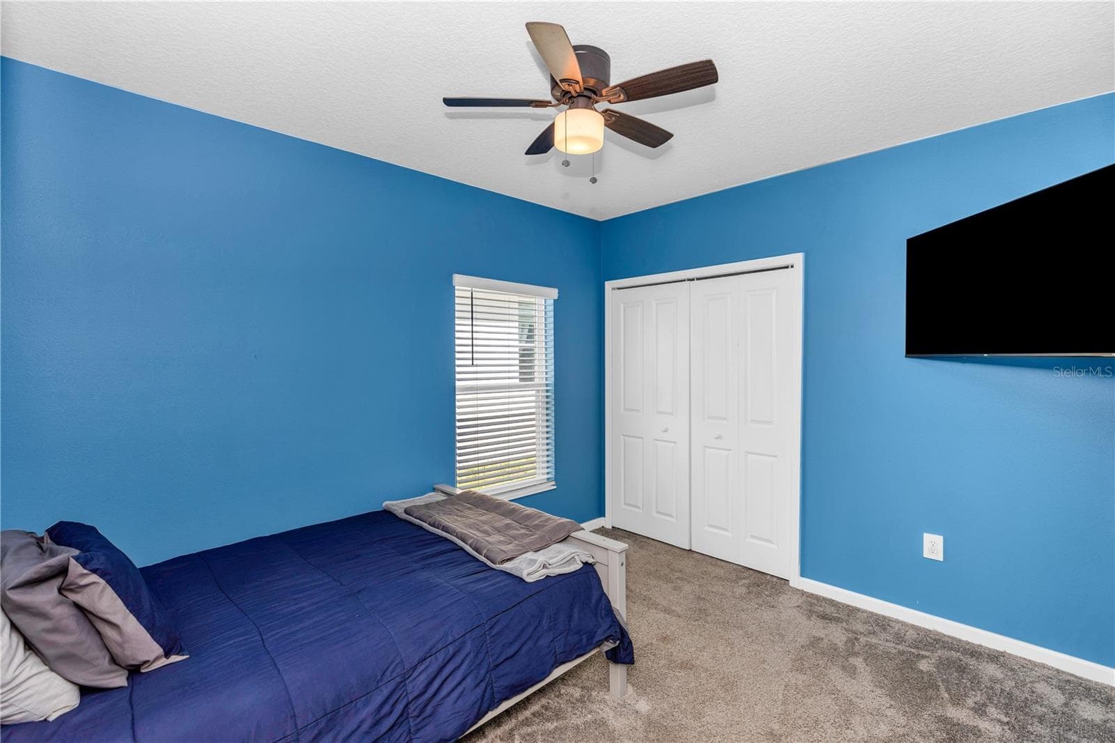 Single Family Residence at 1104 PEACH CREEK DR, OSTEEN, photo 4 of 31