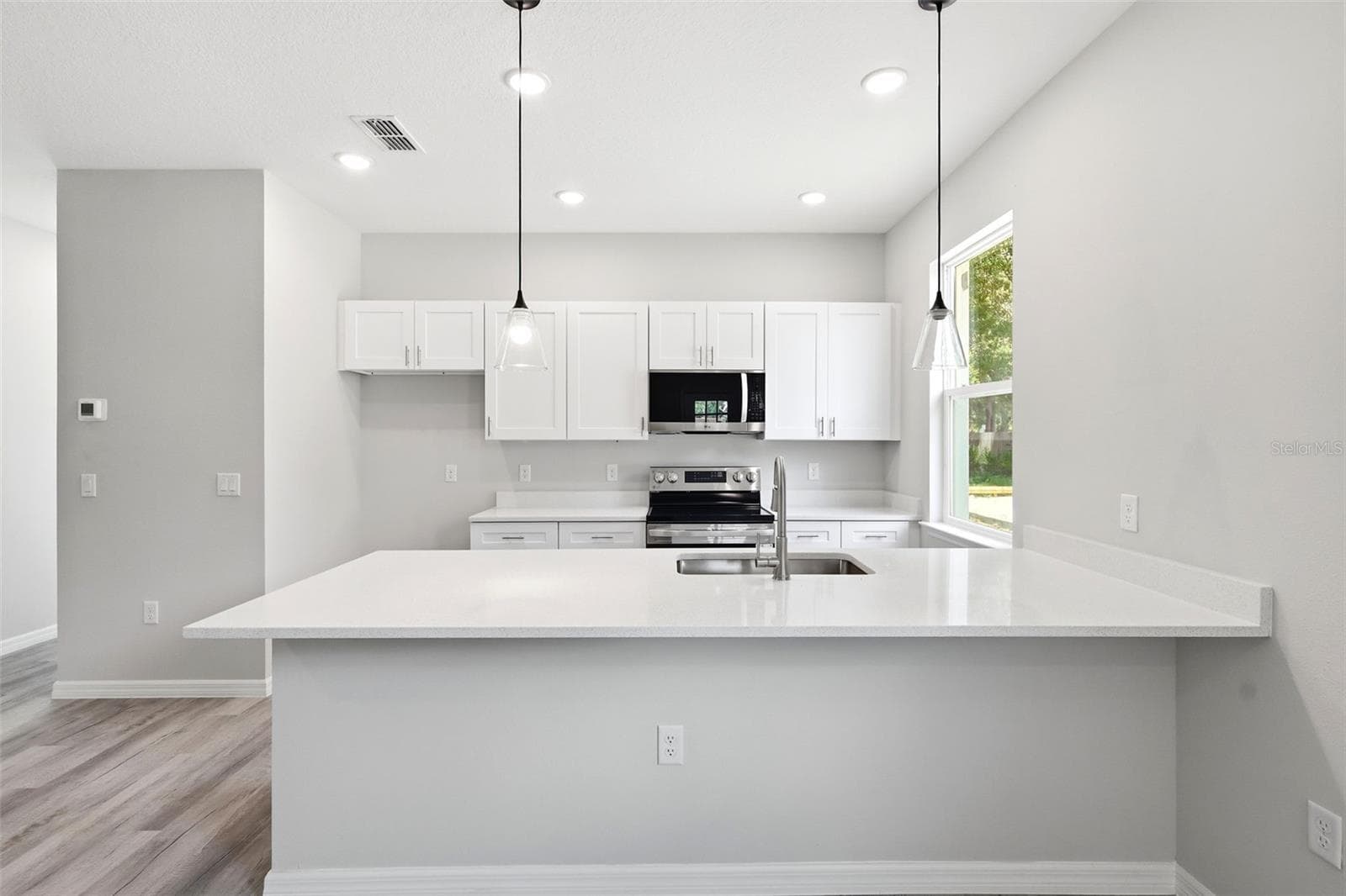 Single Family Residence at 522 PALMETTO ST, EUSTIS, photo 12 of 30
