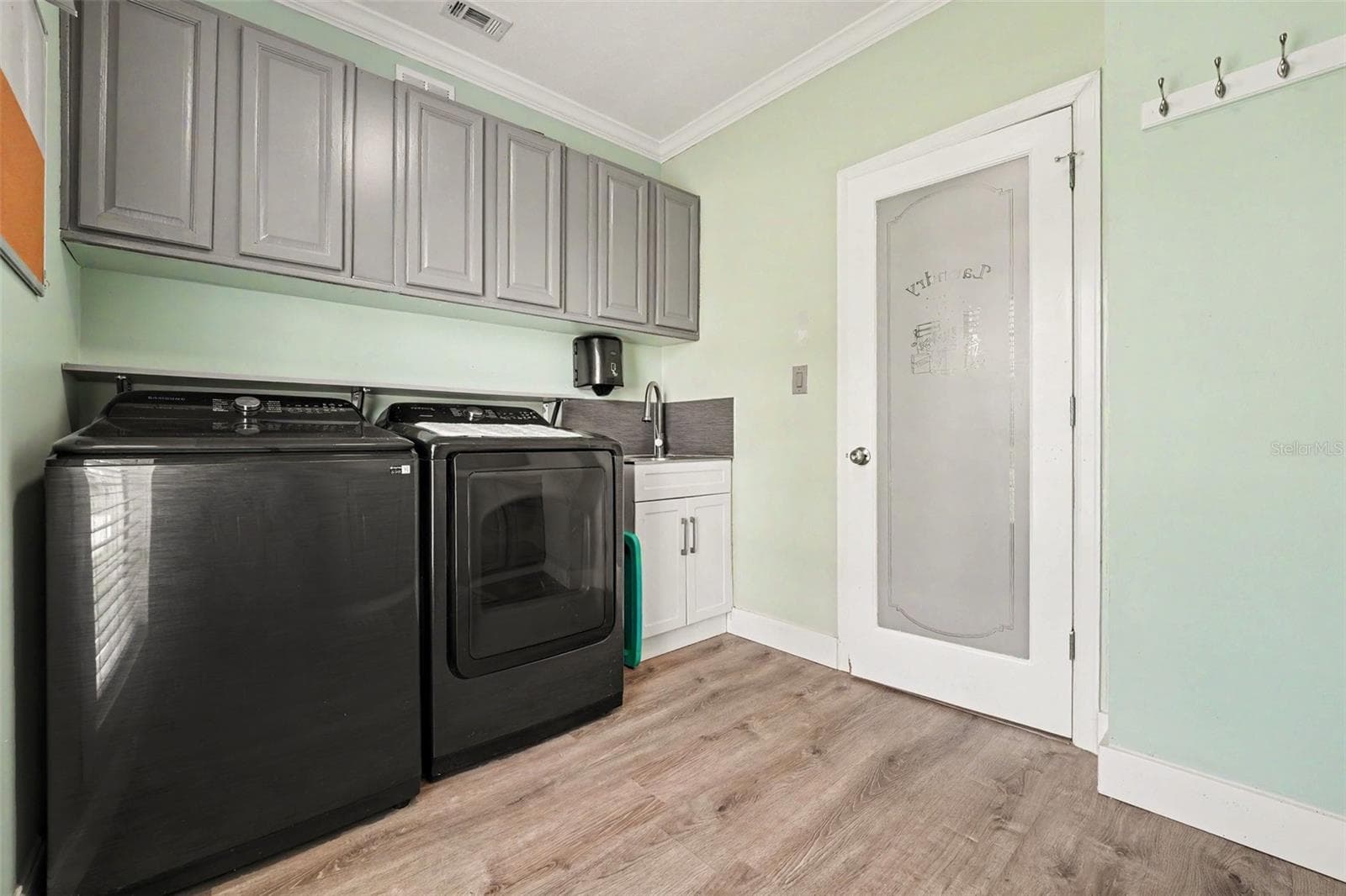 Single Family Residence at 100 SYLVANA CT, AUBURNDALE, photo 19 of 38