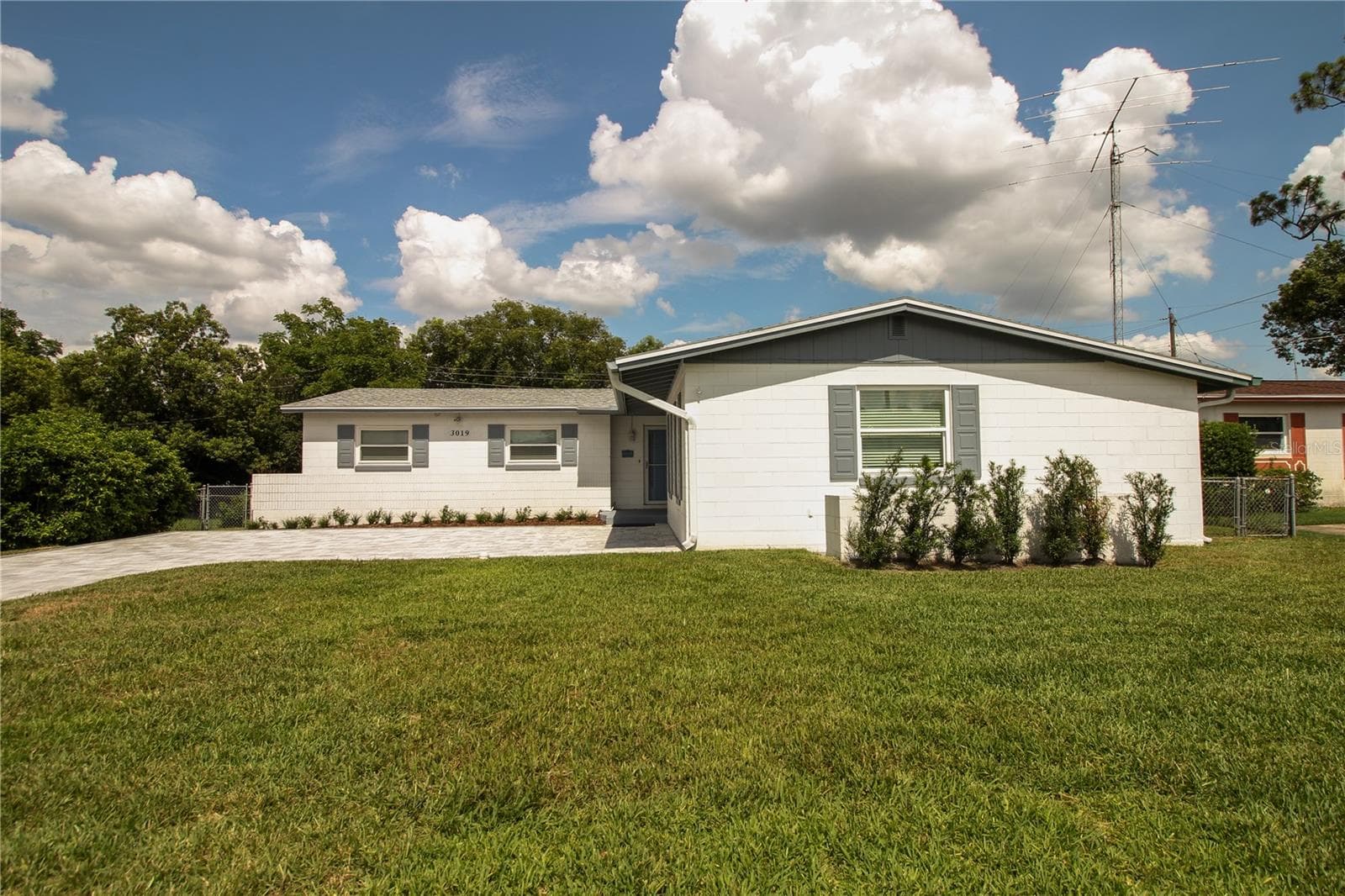Single Family Residence at 3019 TAMPICO DR, ORLANDO, photo 2 of 27
