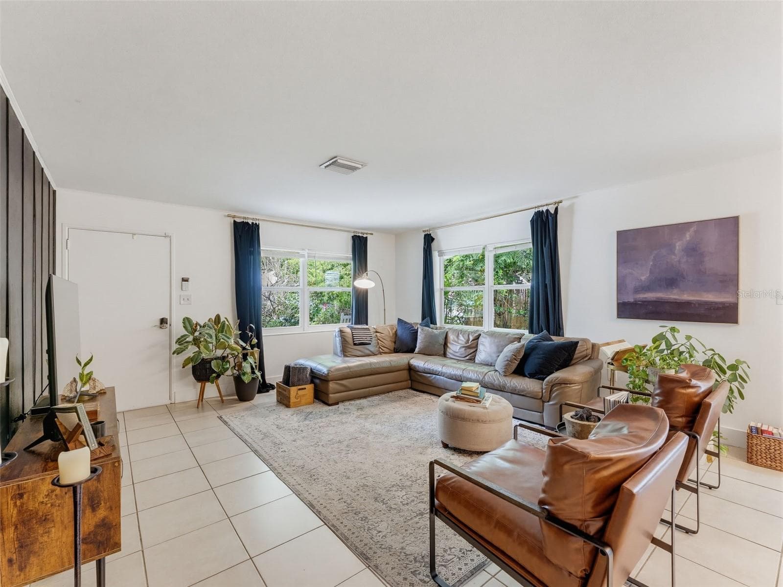 Living Room - 5704 13TH ST, ZEPHYRHILLS