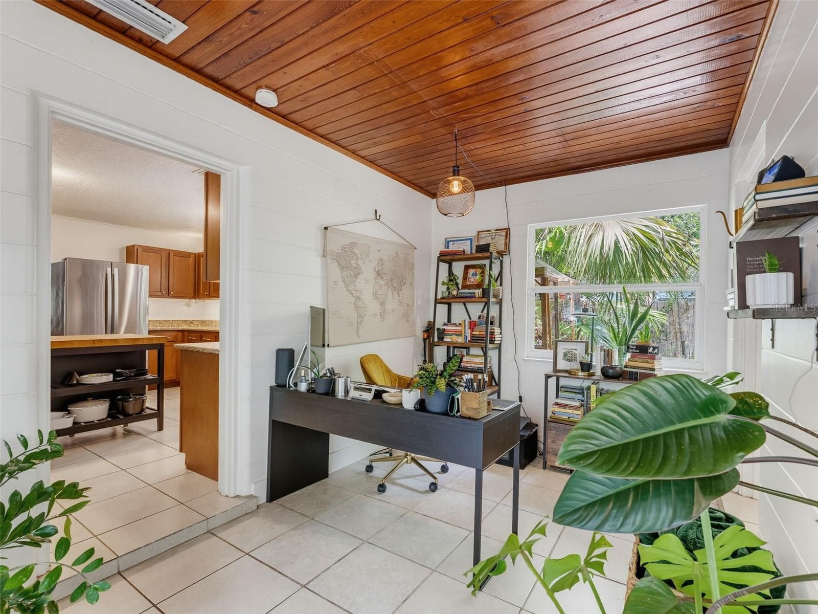 Bonus Room - 5704 13TH ST, ZEPHYRHILLS