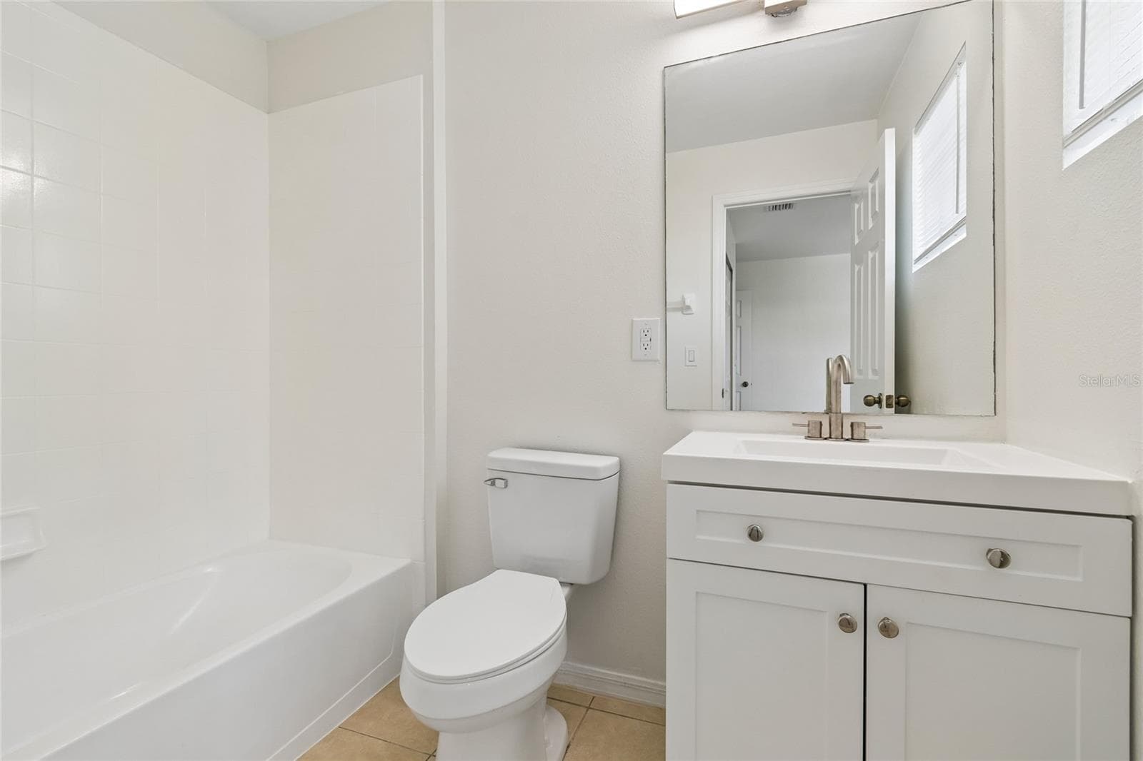 Townhouse at 10925 WINTER CREST DR, RIVERVIEW, photo 18 of 40