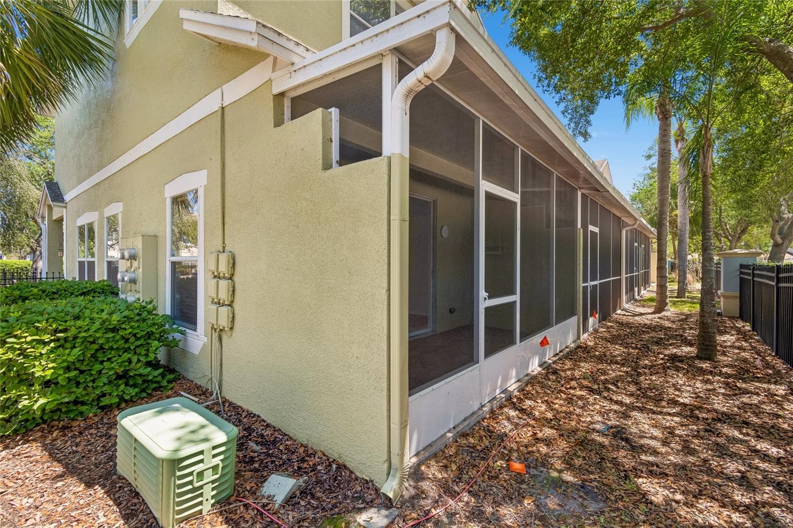 Townhouse at 10925 WINTER CREST DR, RIVERVIEW, photo 27 of 40