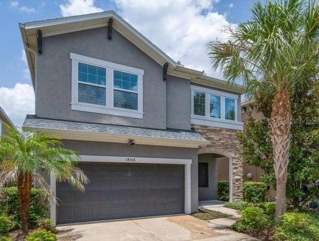 FORMER BUILDER SHOWCASE HOME! - 14306 BARRINGTON STOWERS DR, LITHIA
