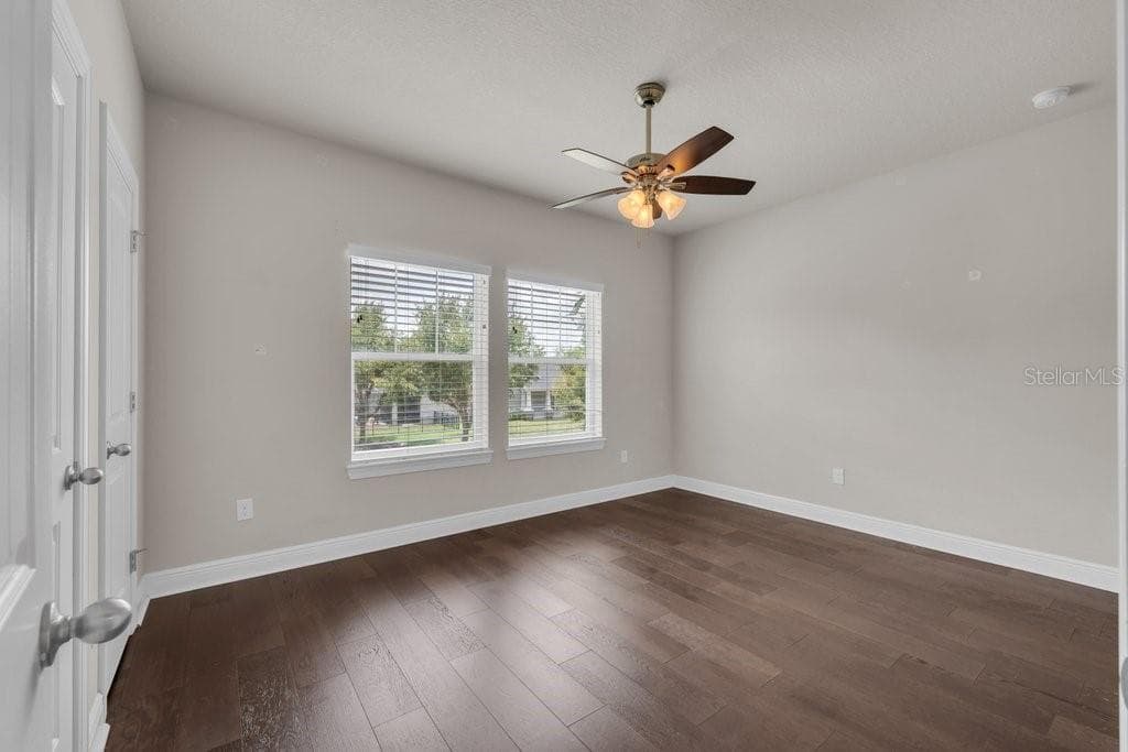Single Family Residence at 14306 BARRINGTON STOWERS DR, LITHIA, photo 19 of 40