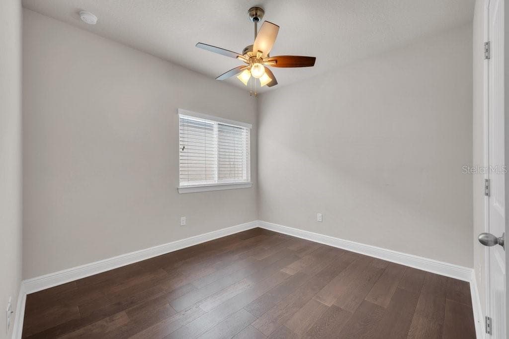 Single Family Residence at 14306 BARRINGTON STOWERS DR, LITHIA, photo 23 of 40