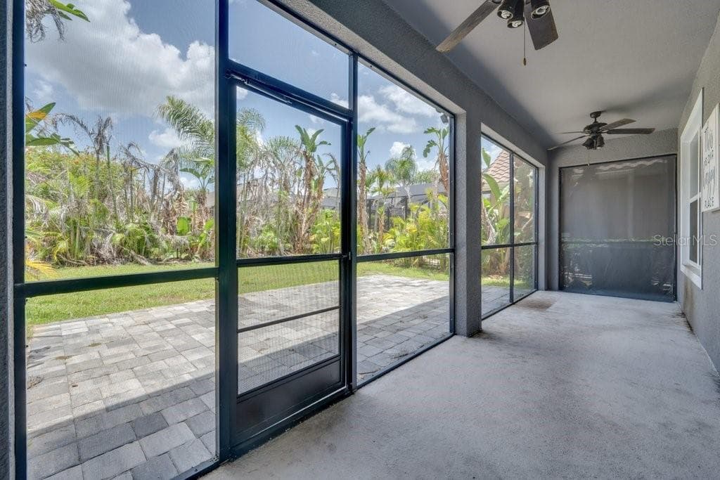 Single Family Residence at 14306 BARRINGTON STOWERS DR, LITHIA, photo 32 of 40