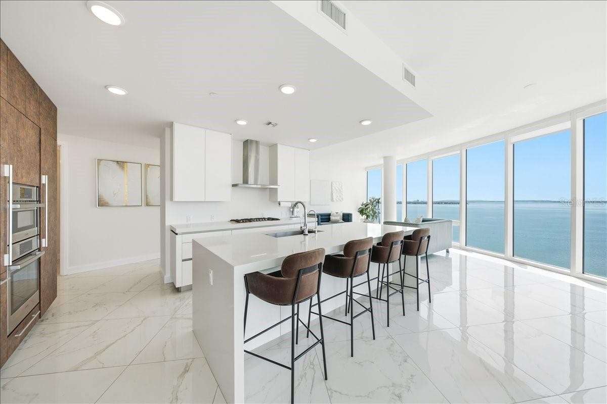 Sleek modern cabinetry with abundant storage. - 2900 W BAY TO BAY BLVD #1401, TAMPA