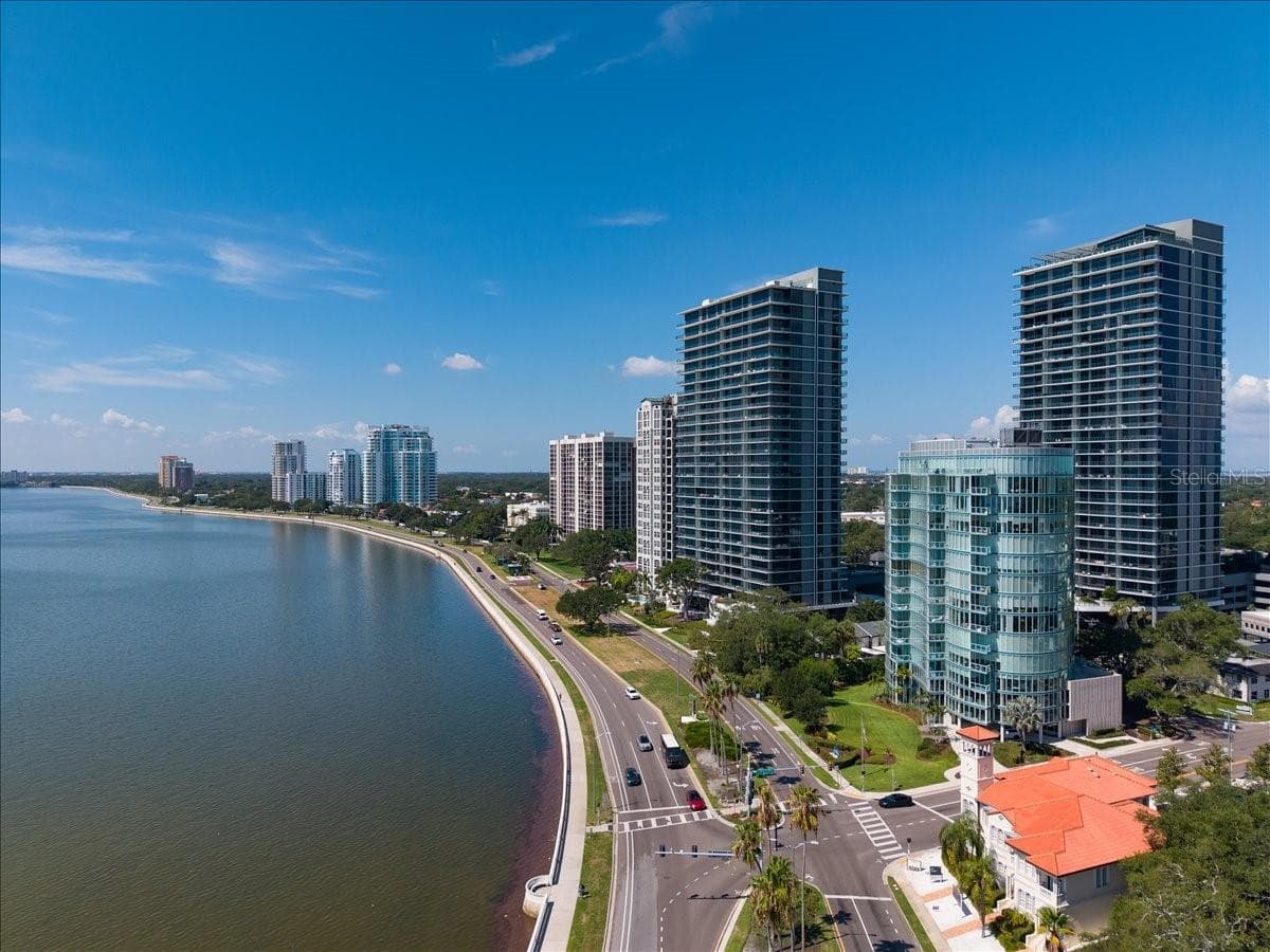 Luxury living with unobstructed Tampa Bay views. - 2900 W BAY TO BAY BLVD #1401, TAMPA