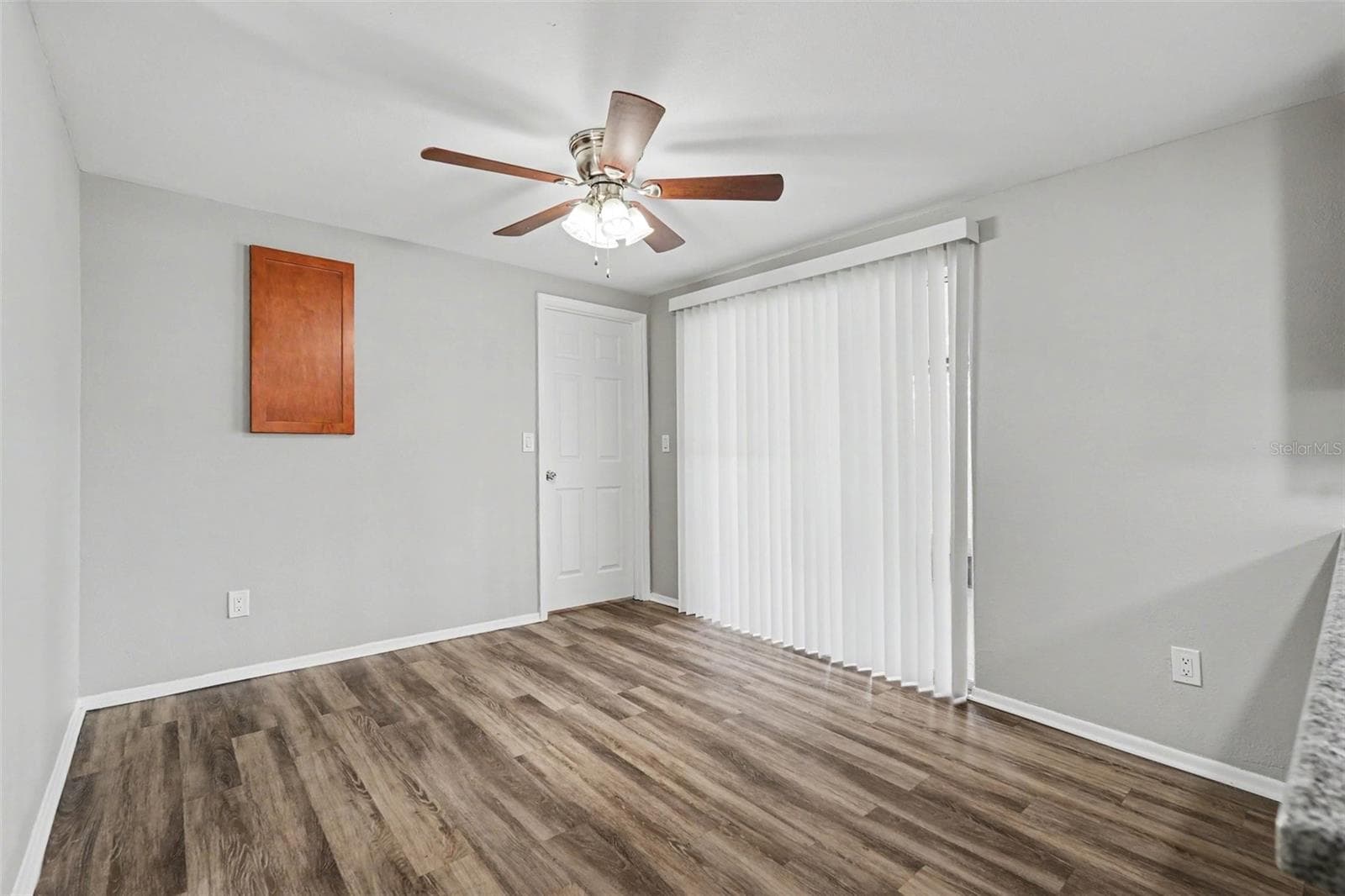 Single Family Residence at 6404 FREEDOM CT, TAMPA, photo 11 of 20