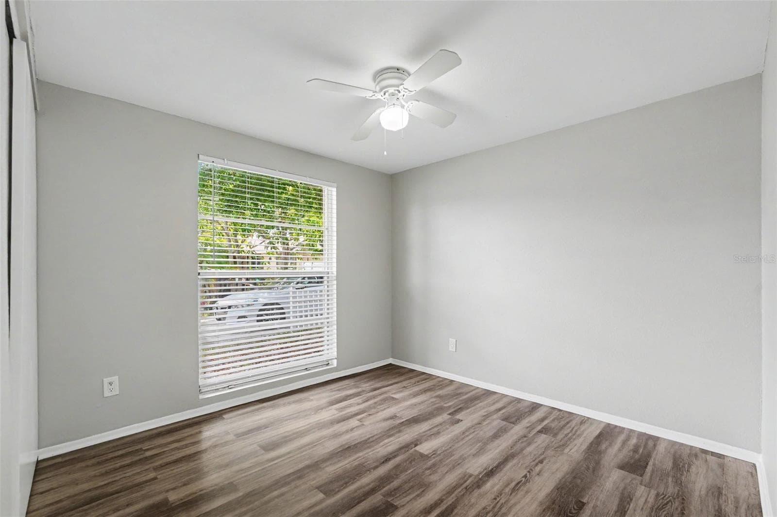 Single Family Residence at 6404 FREEDOM CT, TAMPA, photo 13 of 20