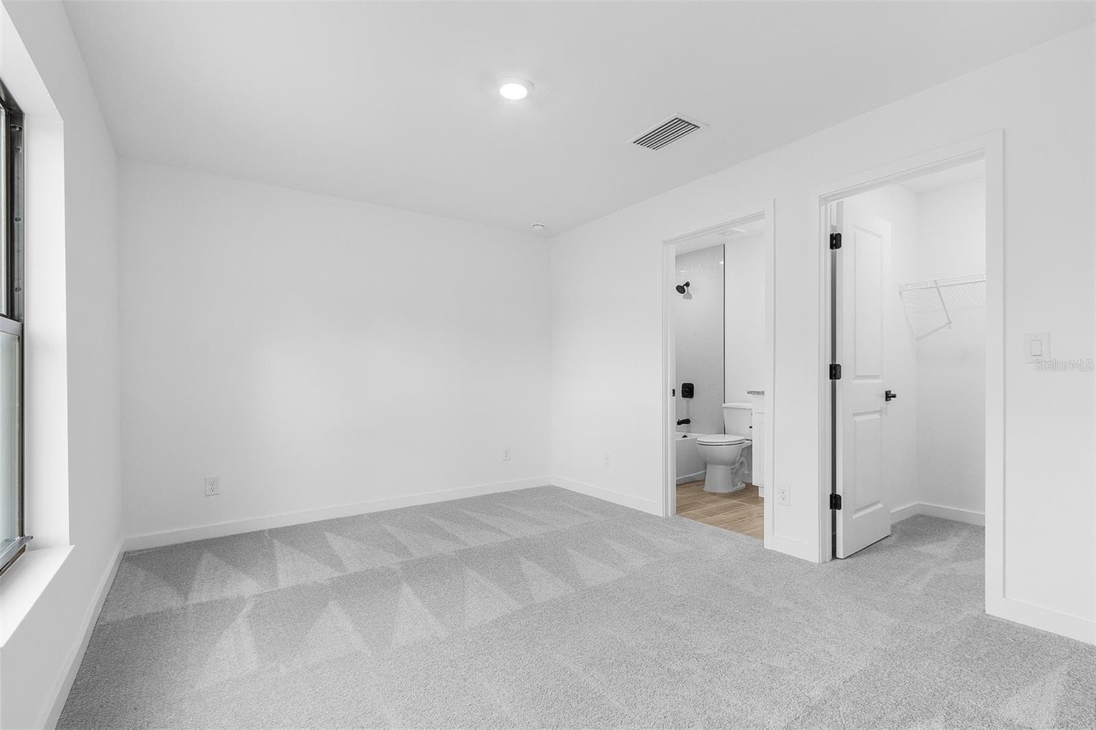 Single Family Residence at 2796 TALLEYRAND AVE, NORTH PORT, photo 12 of 22