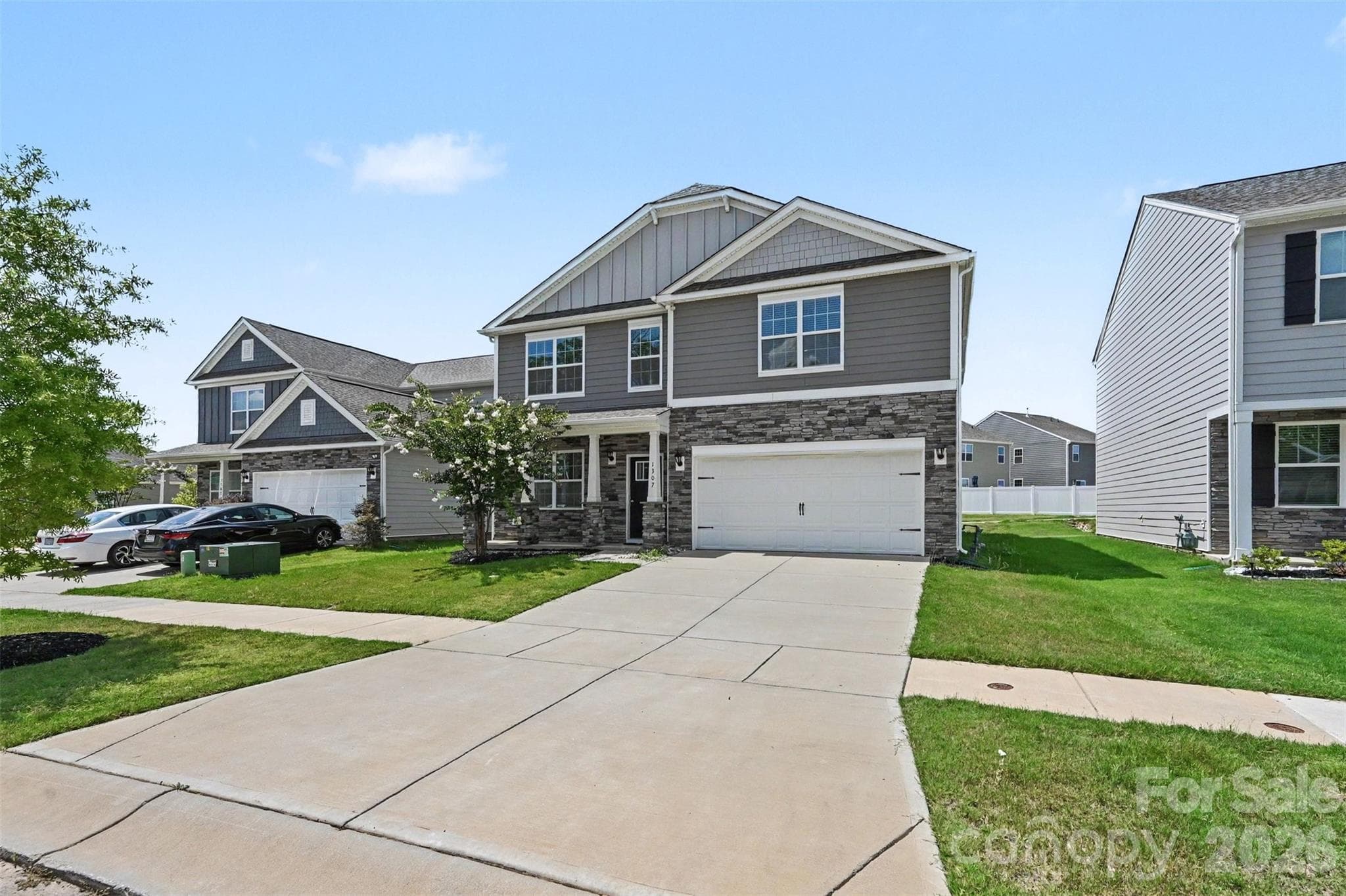 Single Family Residence at 1307 Secrest Commons Drive, Monroe, photo 2 of 48