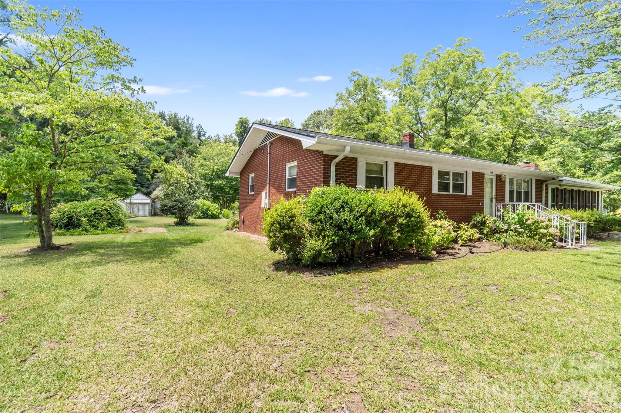 Single Family Residence at 509 Lakeview Drive, Wadesboro, photo 5 of 30