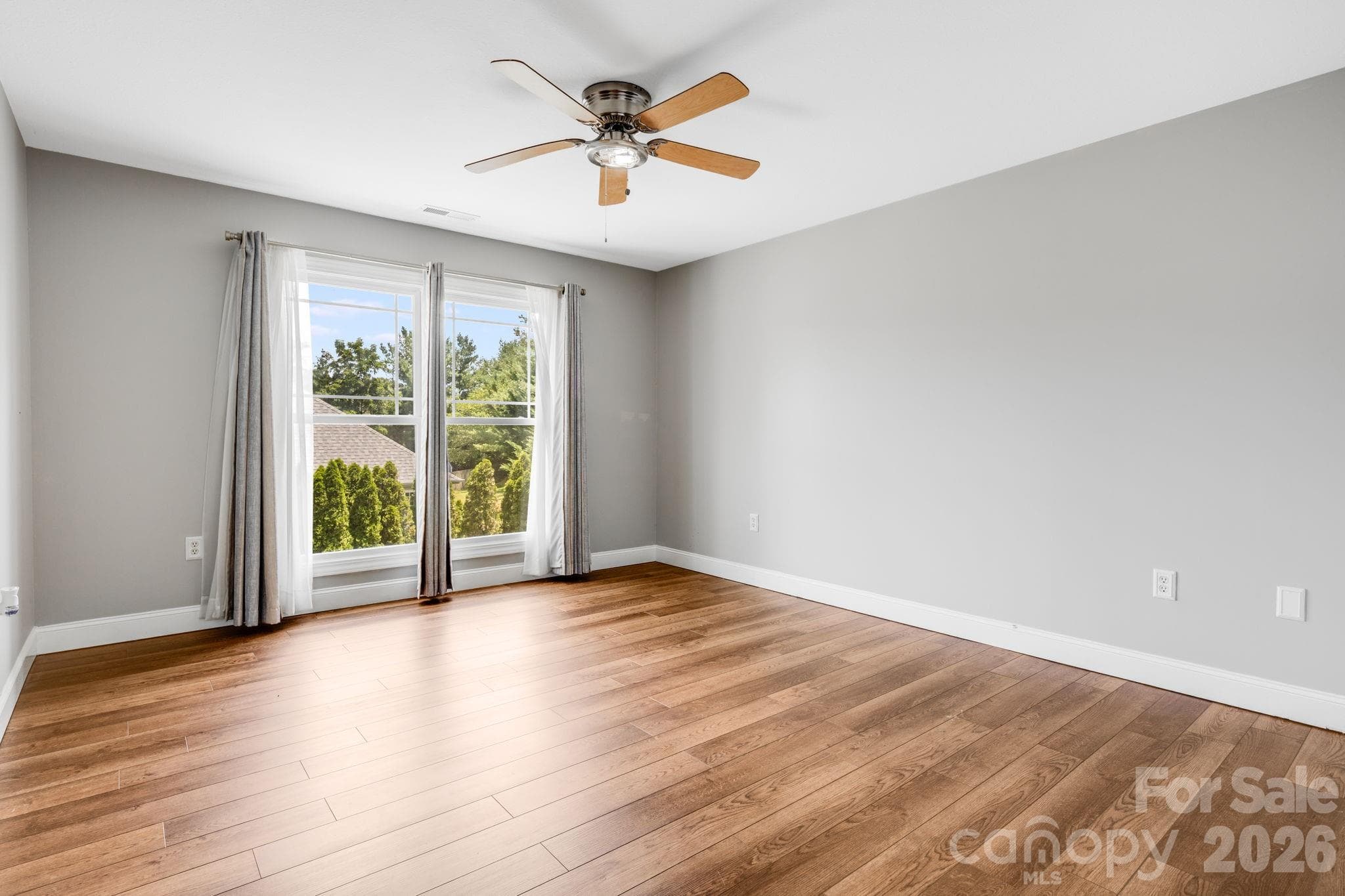 Single Family Residence at 4 AMARETTO Drive, Candler, photo 24 of 36