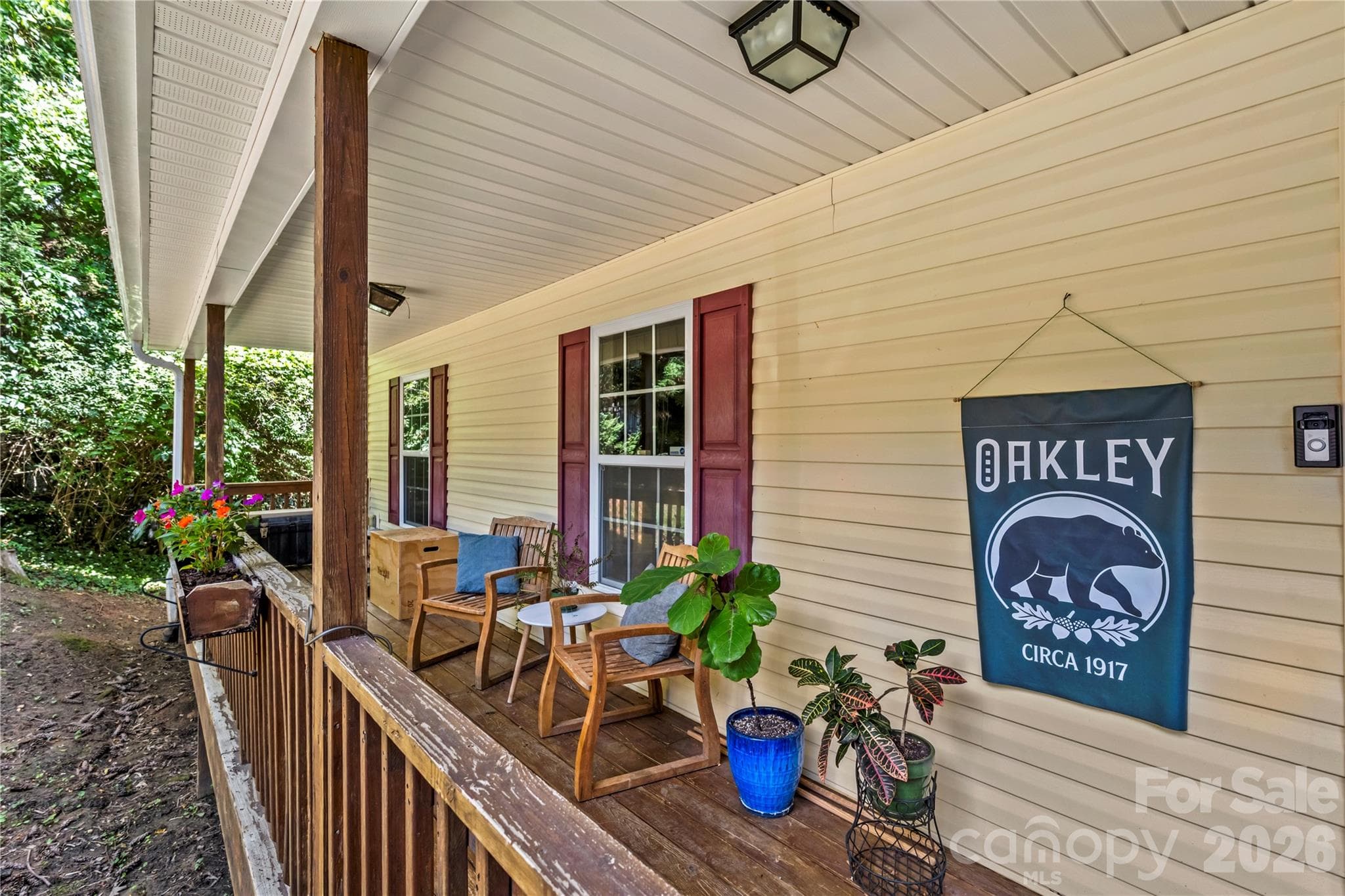 Single Family Residence at 11 W Raleigh Road, Asheville, photo 2 of 24