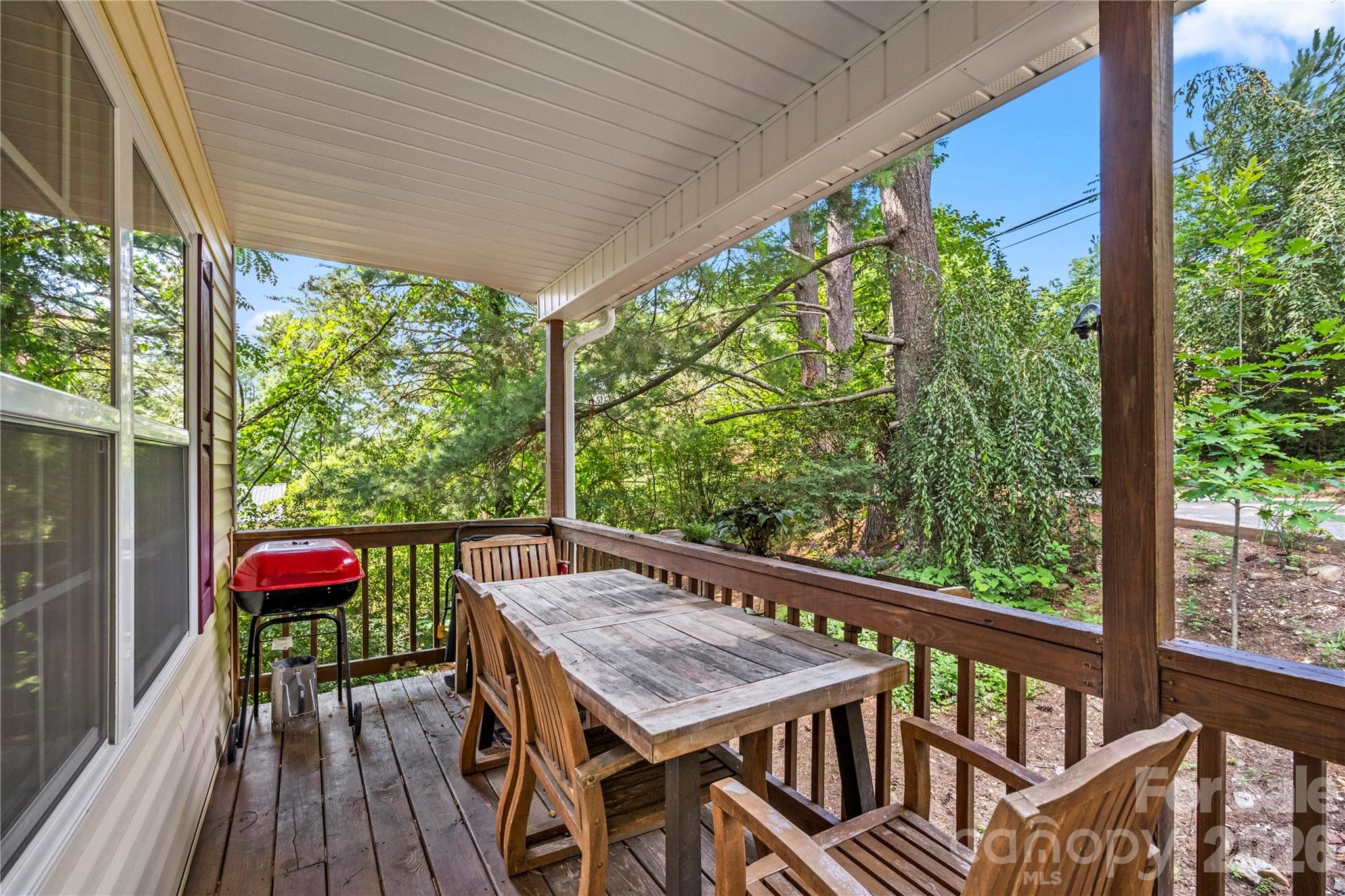 Single Family Residence at 11 W Raleigh Road, Asheville, photo 3 of 24