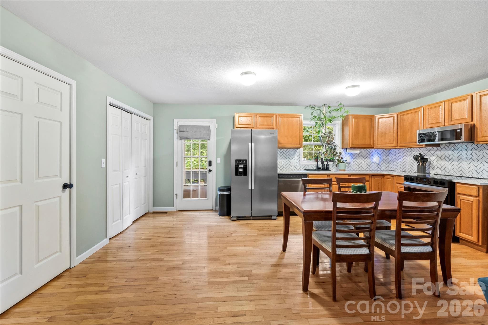 Single Family Residence at 11 W Raleigh Road, Asheville, photo 13 of 24