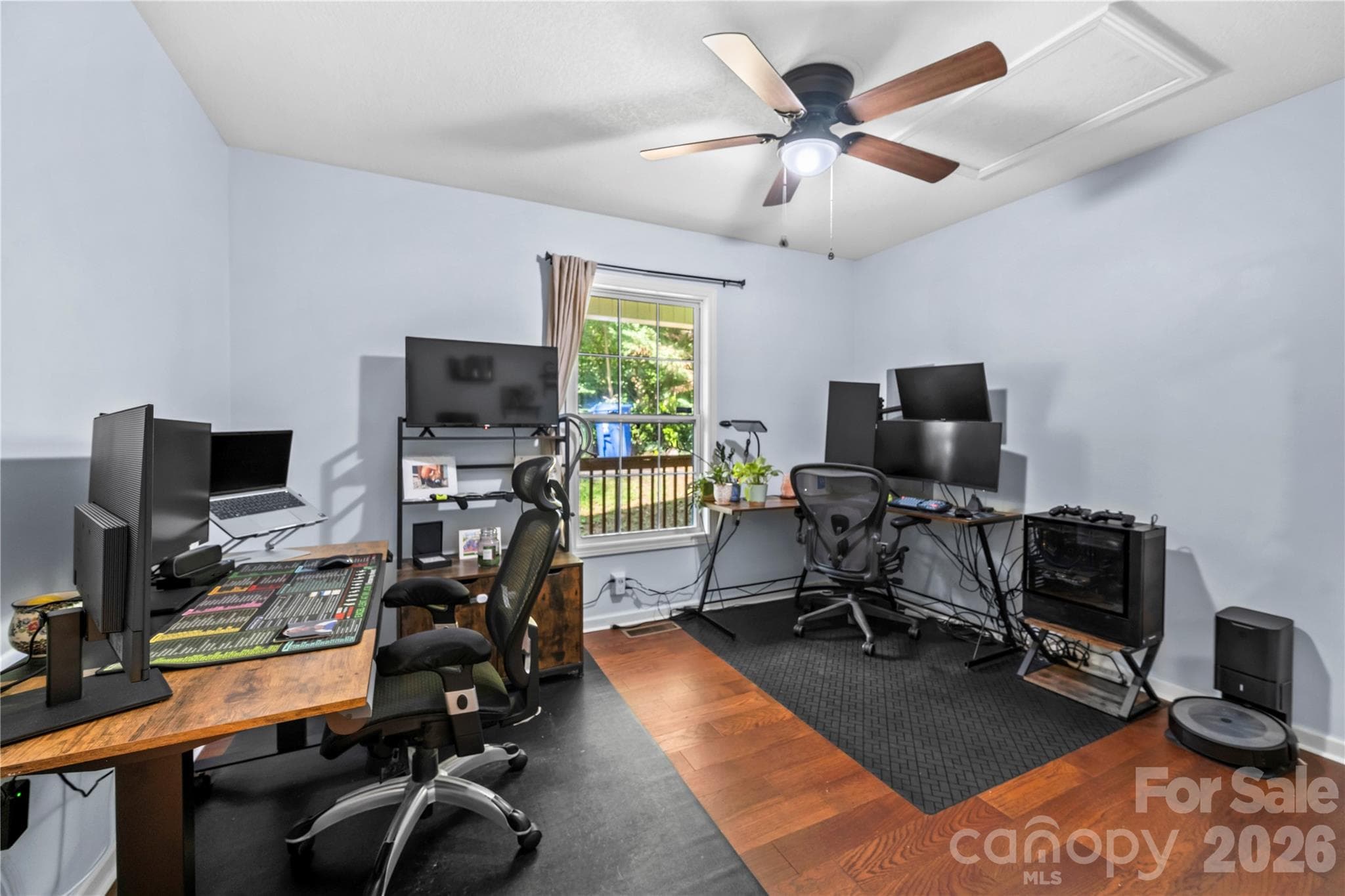 Single Family Residence at 11 W Raleigh Road, Asheville, photo 19 of 24