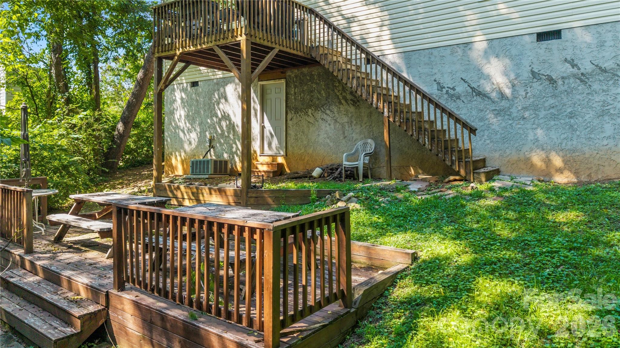 Single Family Residence at 11 W Raleigh Road, Asheville, photo 22 of 24