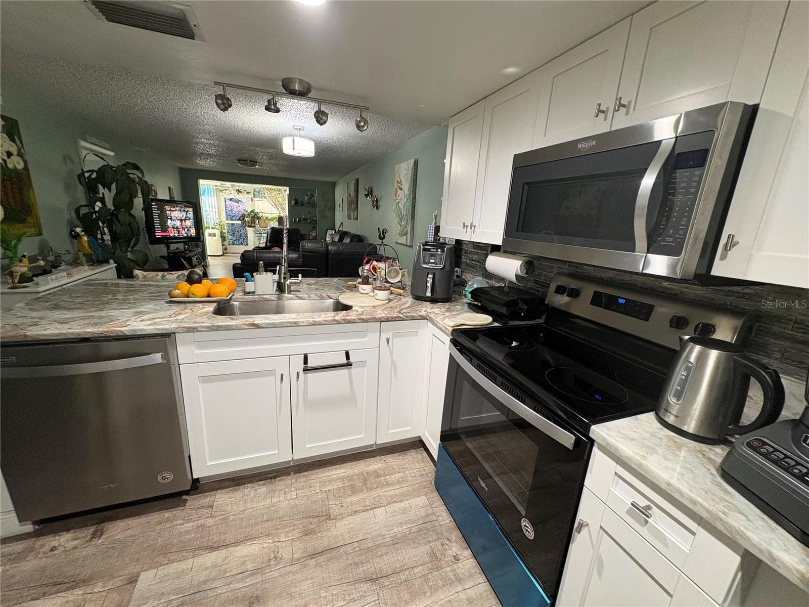 Condominium at 4247 SHELDON PL #1, NEW PORT RICHEY, photo 5 of 12