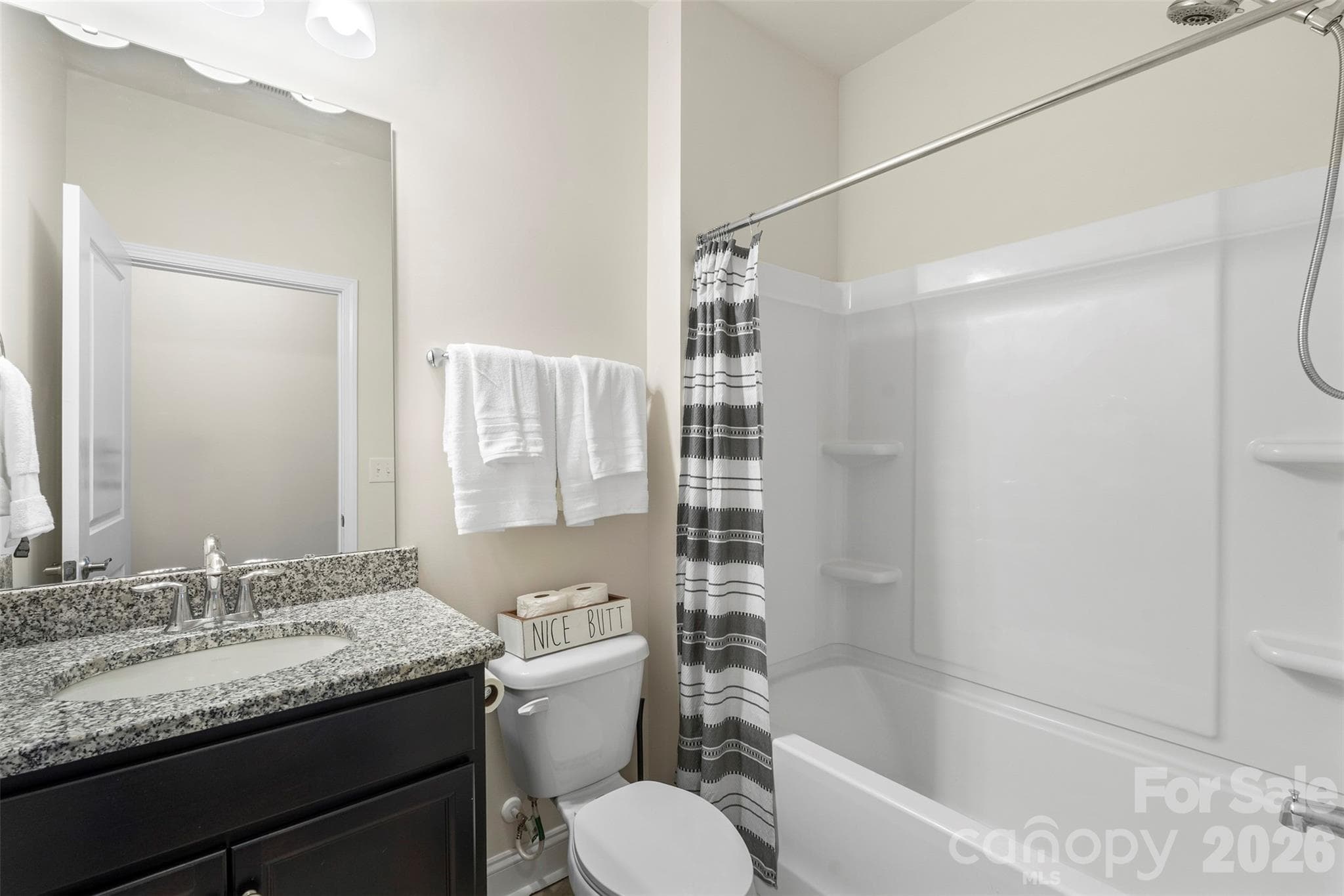 Single Family Residence at 1016 Arbury Way, Waxhaw, photo 19 of 48