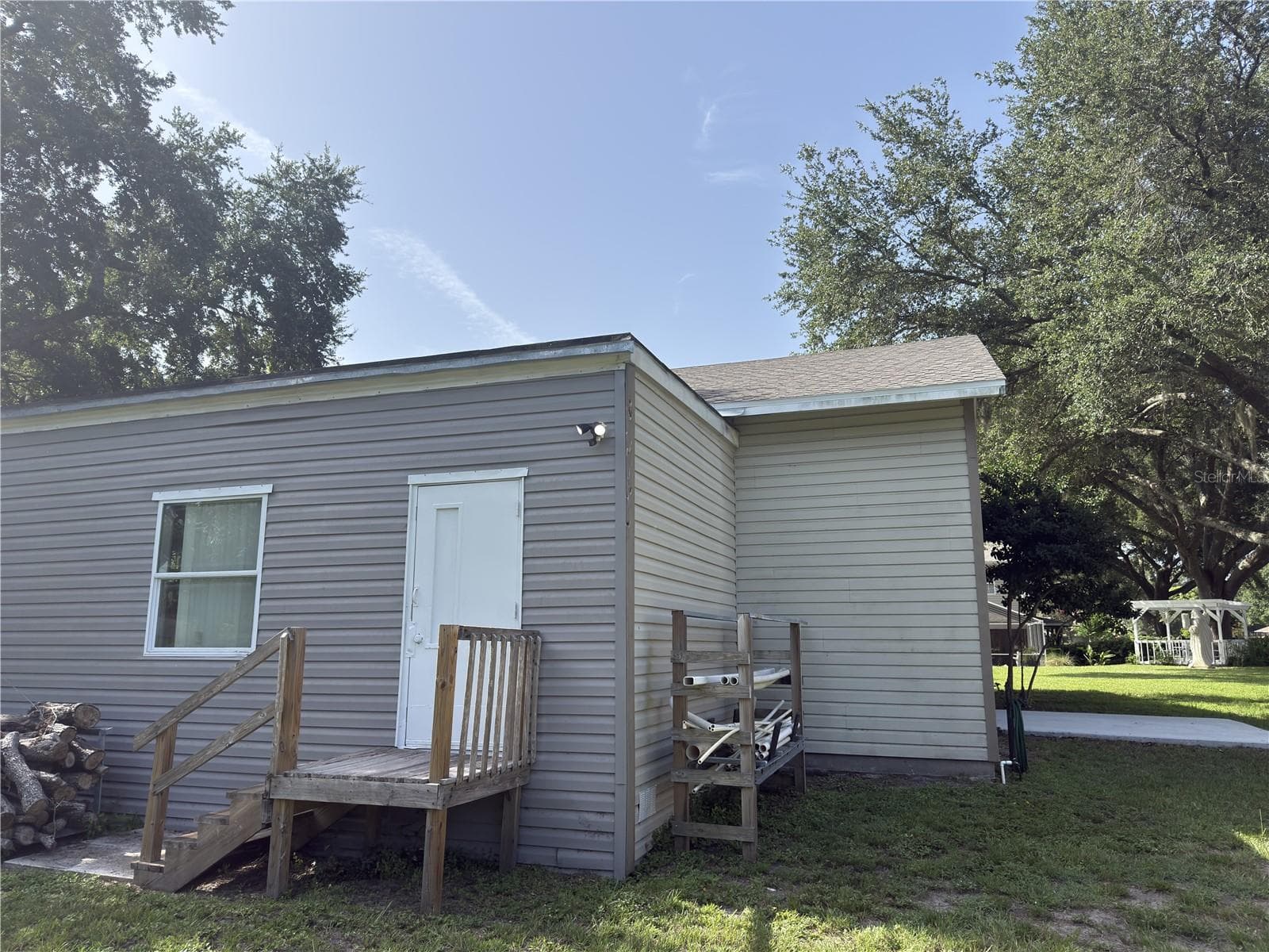 Single Family Residence at 32137 WOLF BRANCH LN, SORRENTO, photo 70 of 85