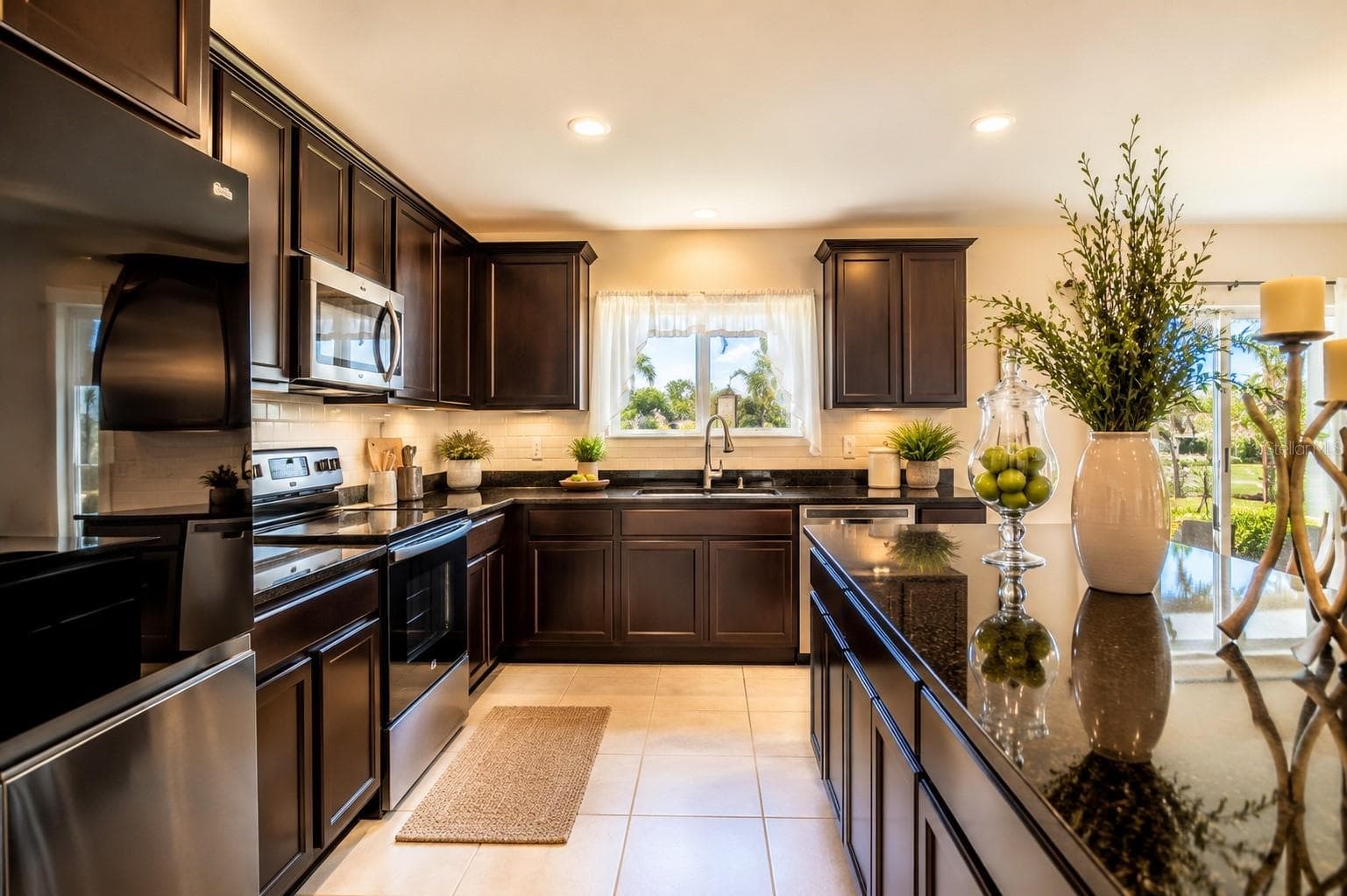 Single Family Residence at 605 SARNER PASS WAY, WINTER HAVEN, photo 16 of 55