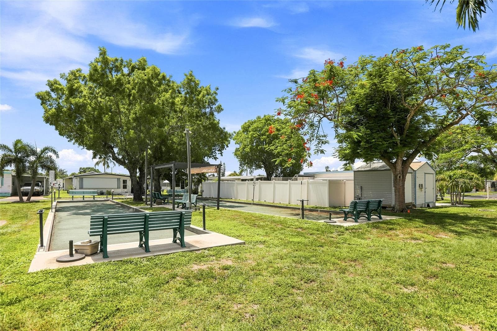 Park Amenities - 1 POINSETTIA DR, FORT MYERS
