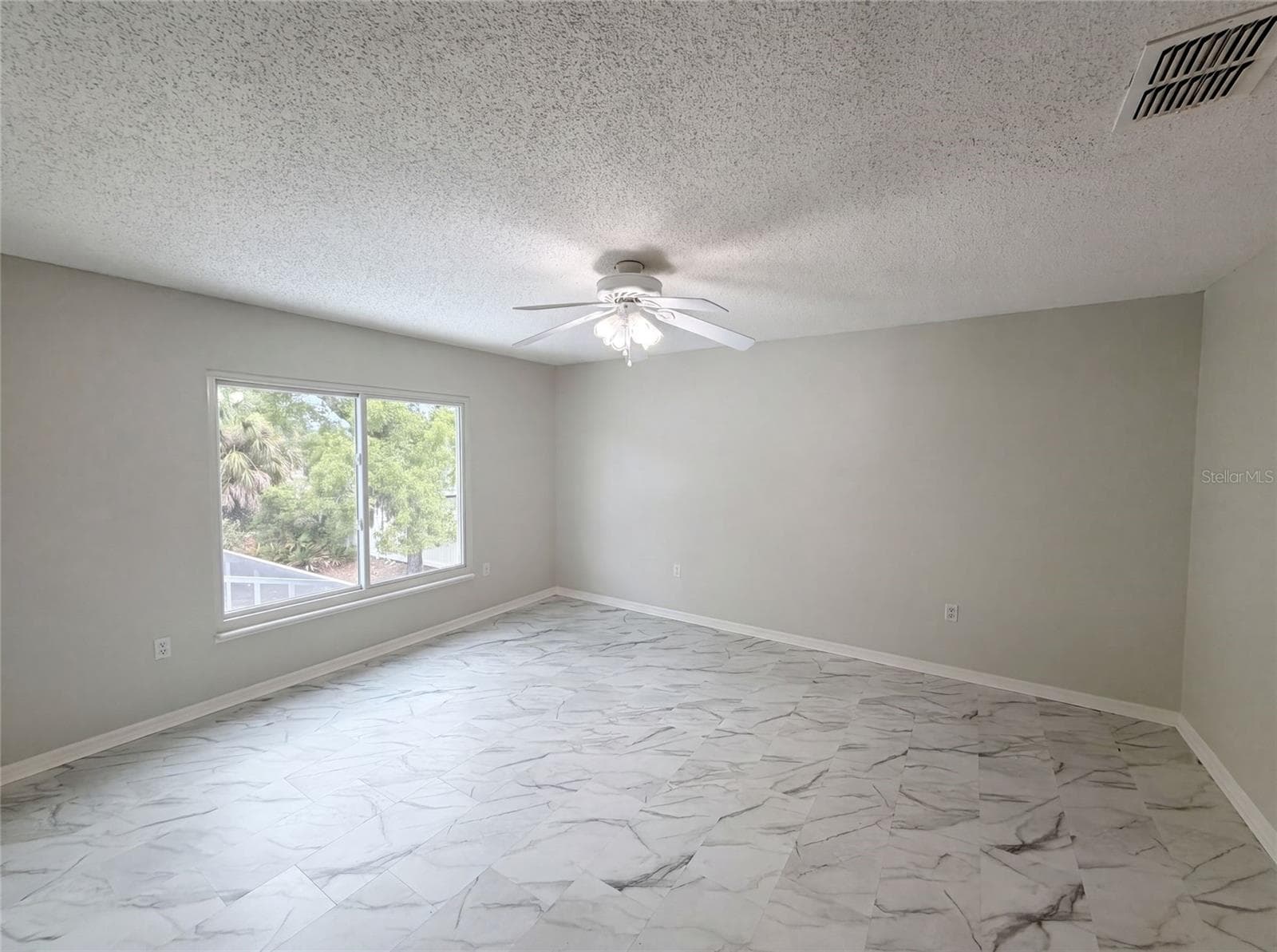 Single Family Residence at 5191 QUINTILIS ST, SPRING HILL, photo 6 of 52