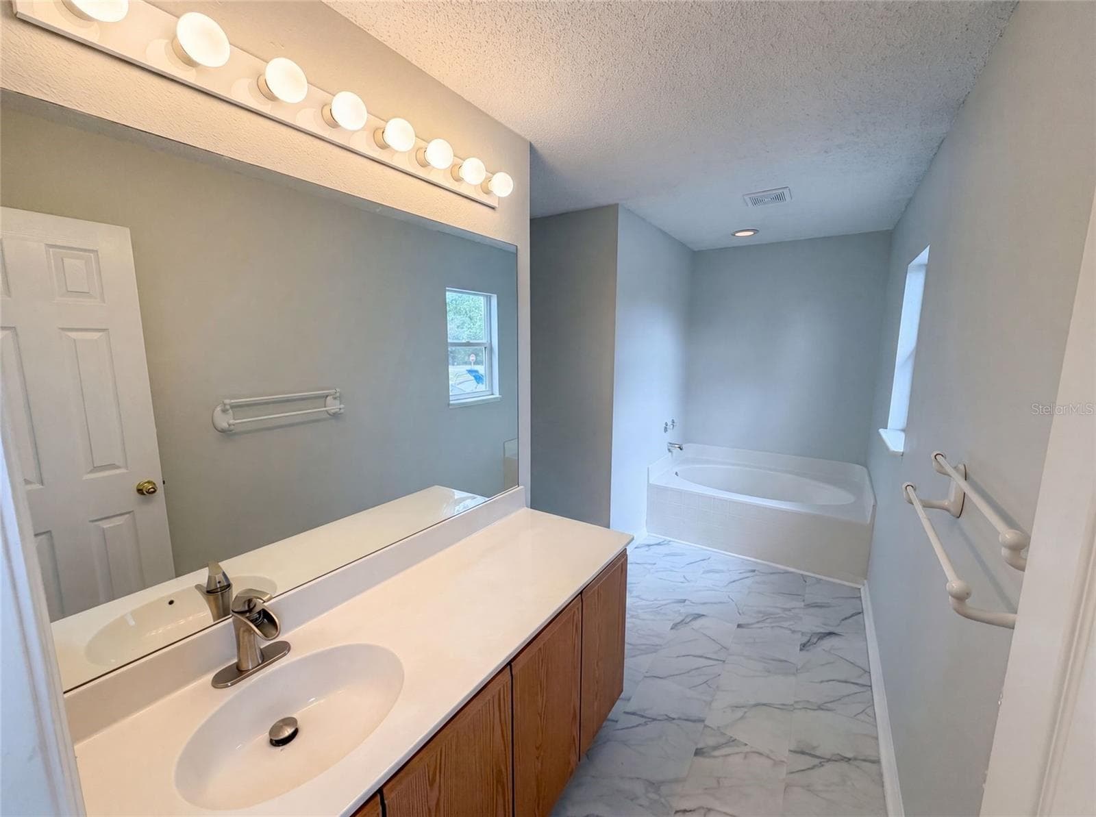 Single Family Residence at 5191 QUINTILIS ST, SPRING HILL, photo 27 of 52