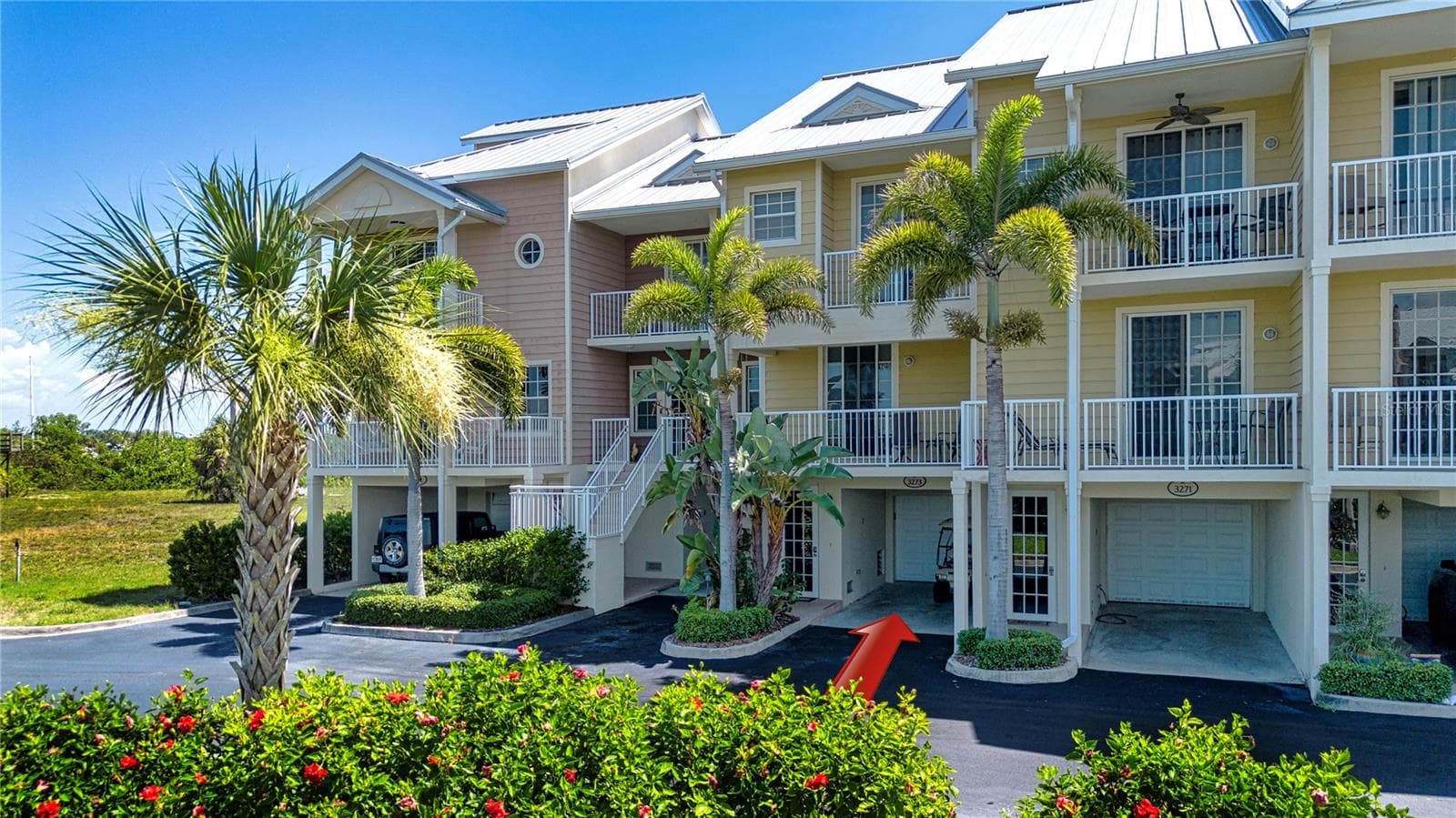 Townhouse at 3273 MANGROVE POINT DR, RUSKIN, photo 3 of 71