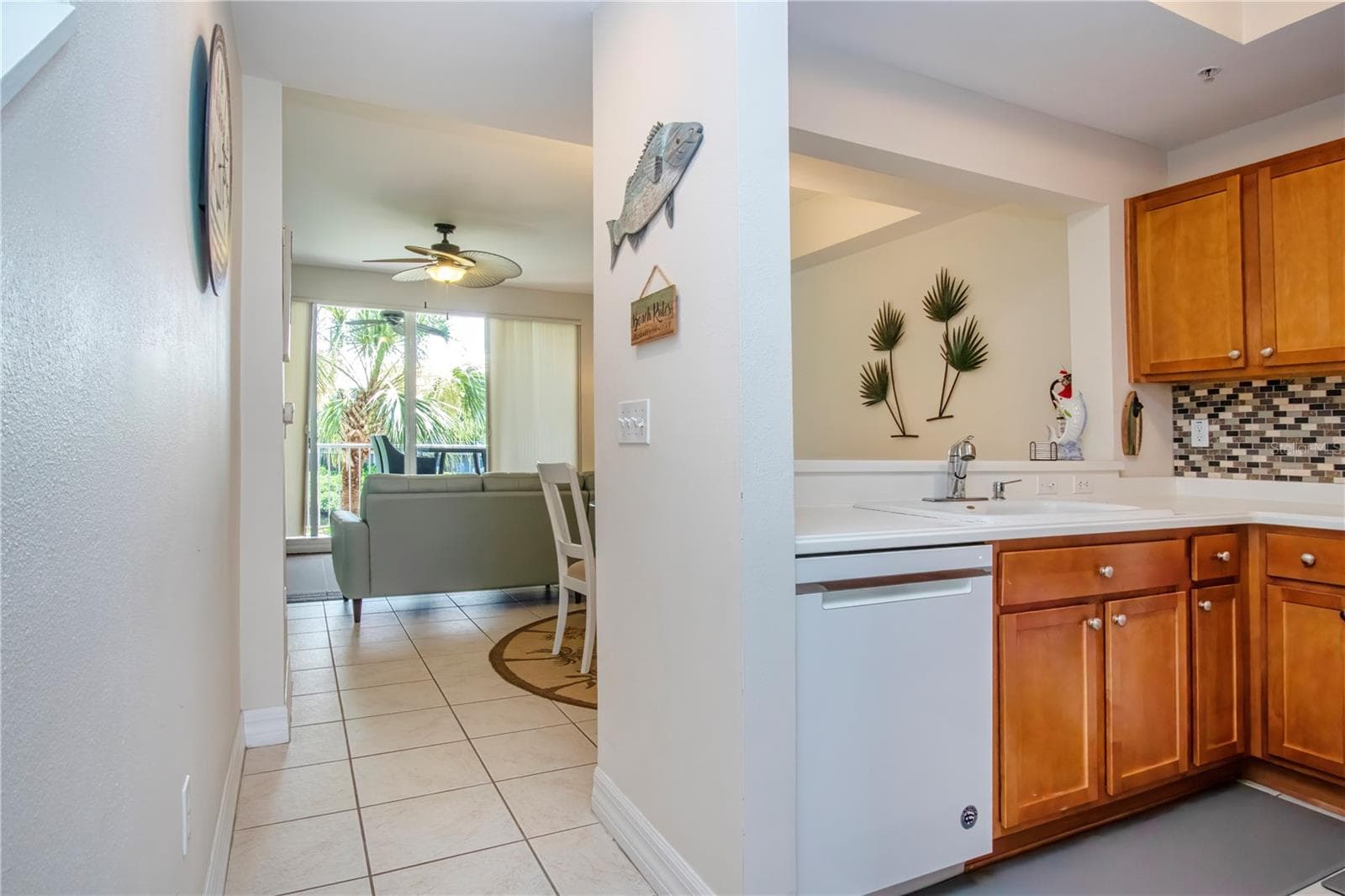 Townhouse at 3273 MANGROVE POINT DR, RUSKIN, photo 18 of 71