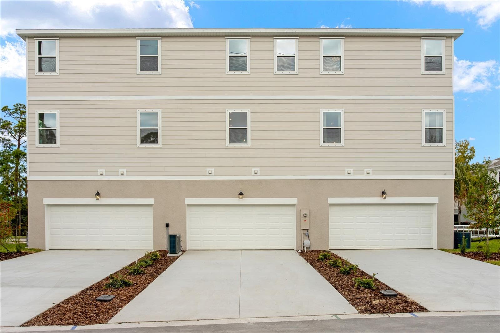 Townhouse at 9614 MONTAGUE ST, WESTCHASE, photo 42 of 42