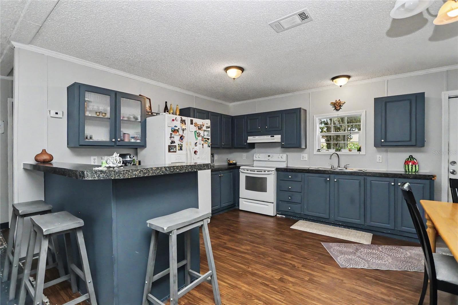 Manufactured Home at 5435 NE 153RD PLACE RD, CITRA, photo 13 of 43