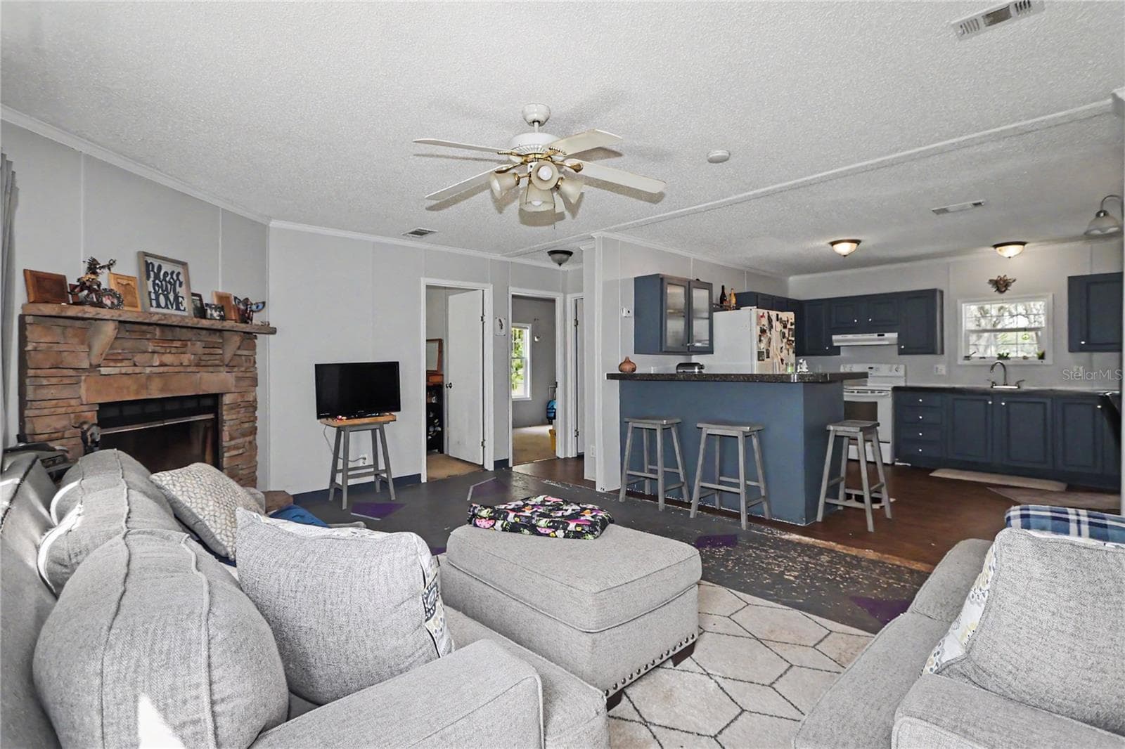 Manufactured Home at 5435 NE 153RD PLACE RD, CITRA, photo 17 of 43