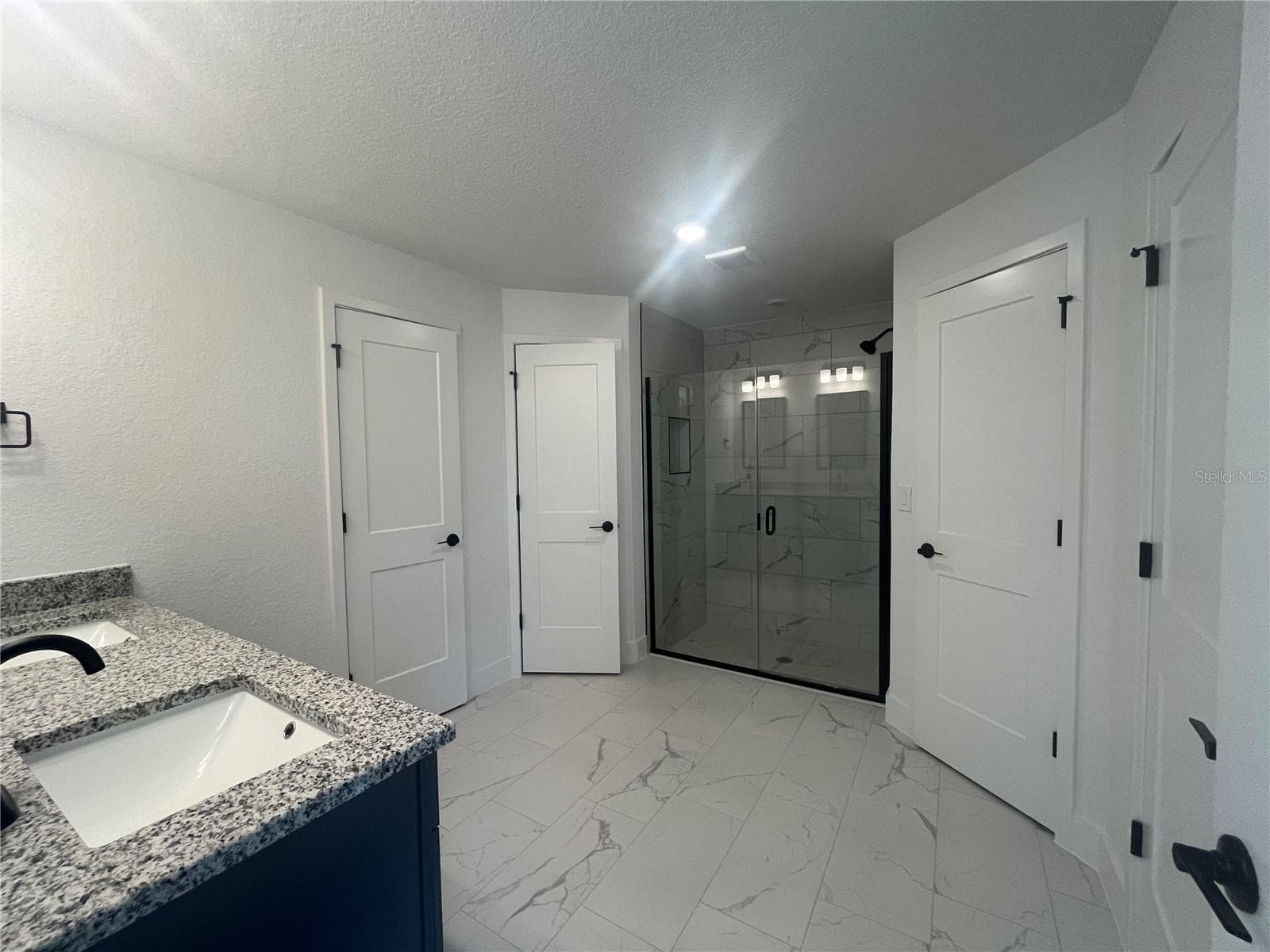 Under construction. Photos are from the same model in another community and are for reference only. Colors will vary. - 18 HEMLOCK TERRACE TRL, OCALA