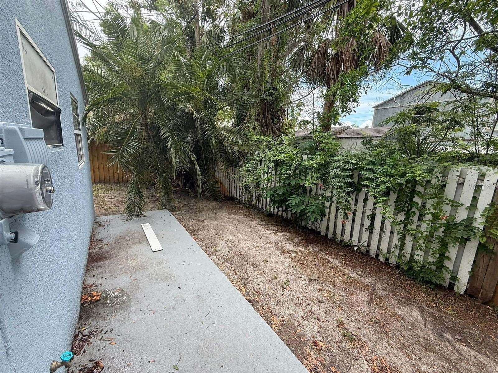 BACK UNIT PATIO - 427 40TH AVE S, ST PETERSBURG