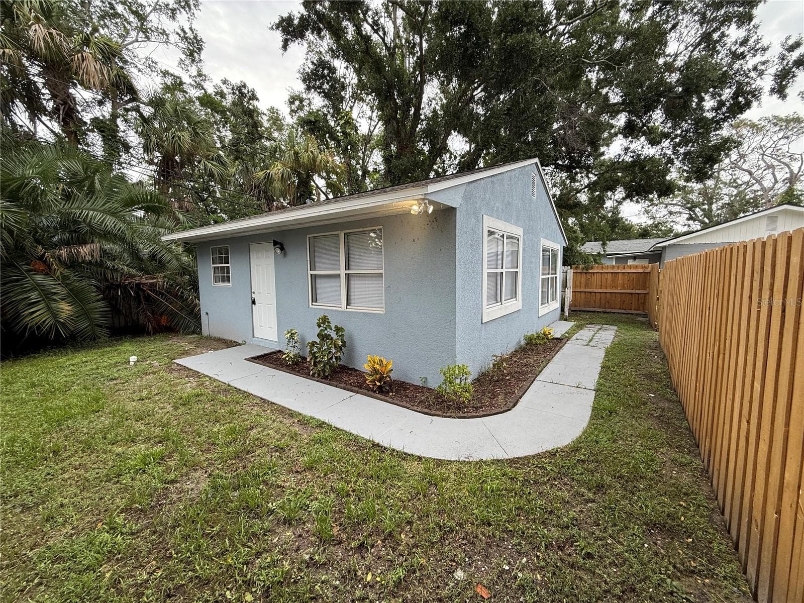 BACK UNIT - 427 40TH AVE S, ST PETERSBURG
