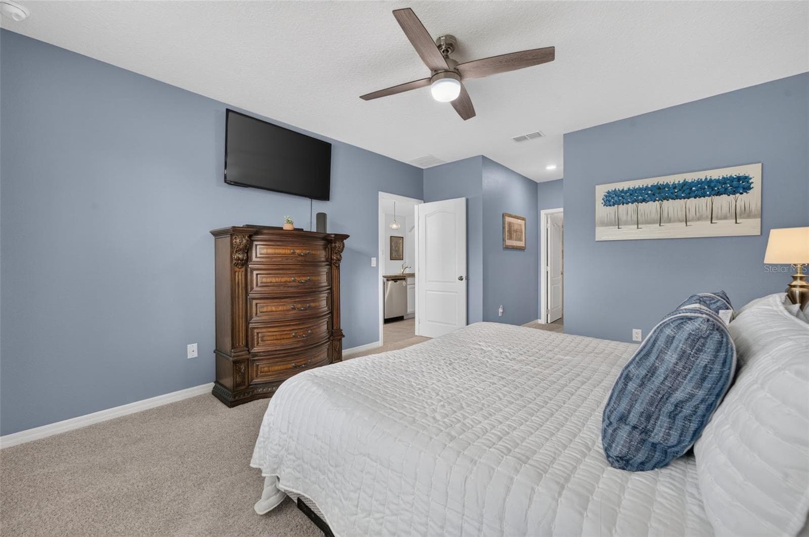 Single Family Residence at 5264 GREENHEART AVE, MOUNT DORA, photo 17 of 34